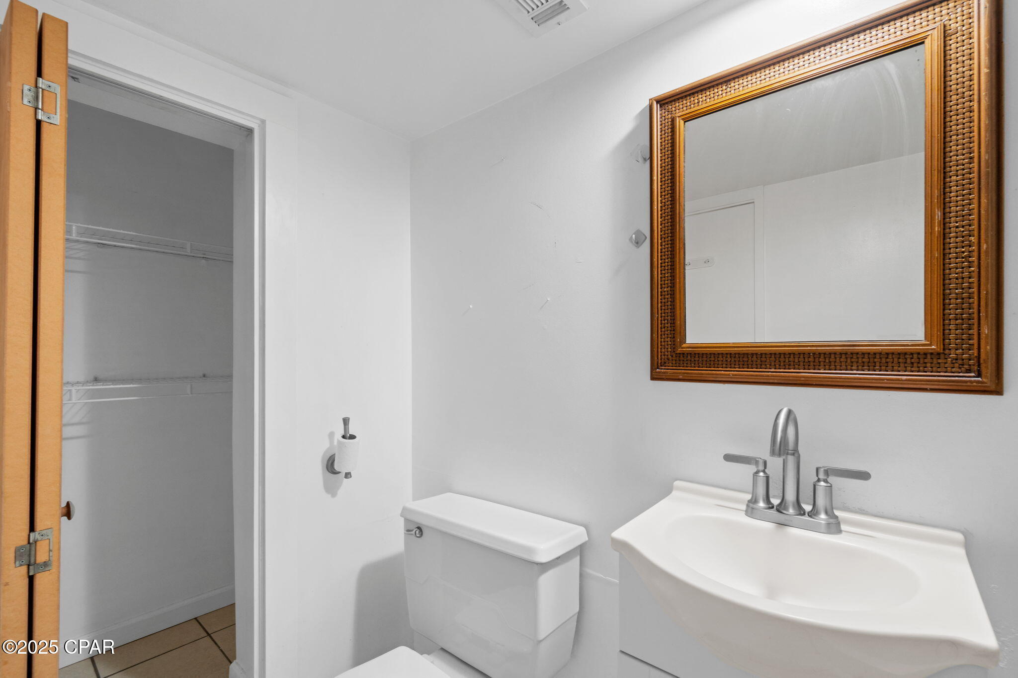 Image 13 For 525 8th Street