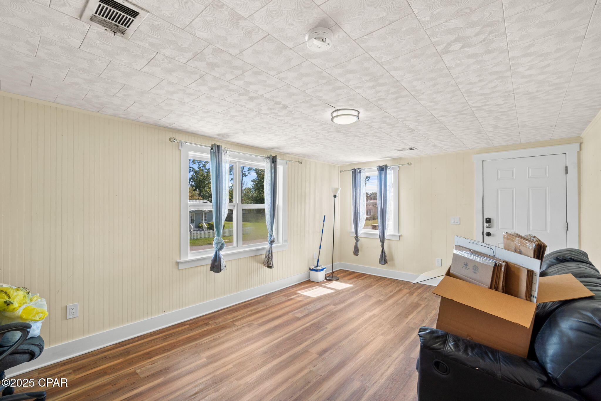 Image 20 For 525 8th Street