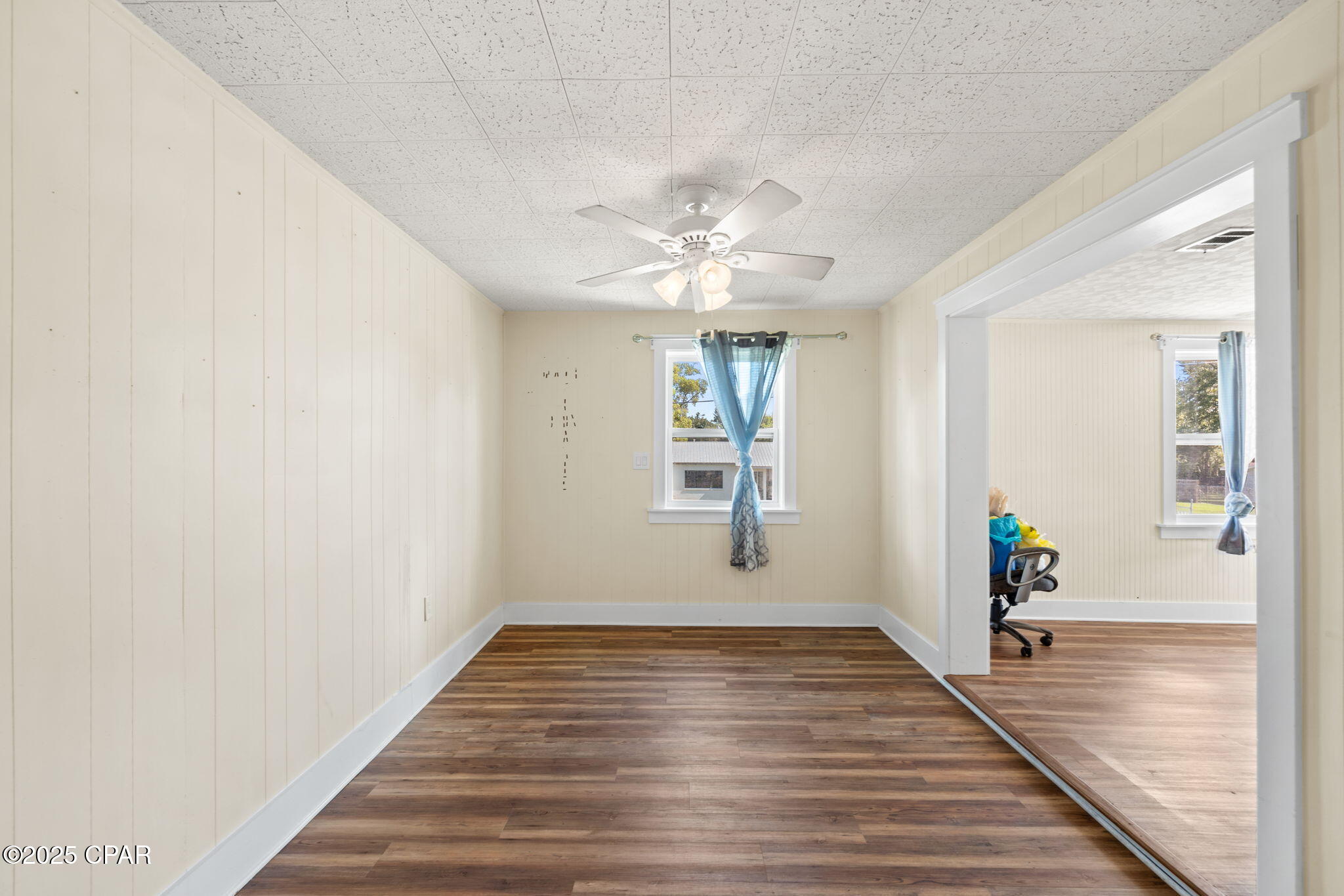 Image 27 For 525 8th Street