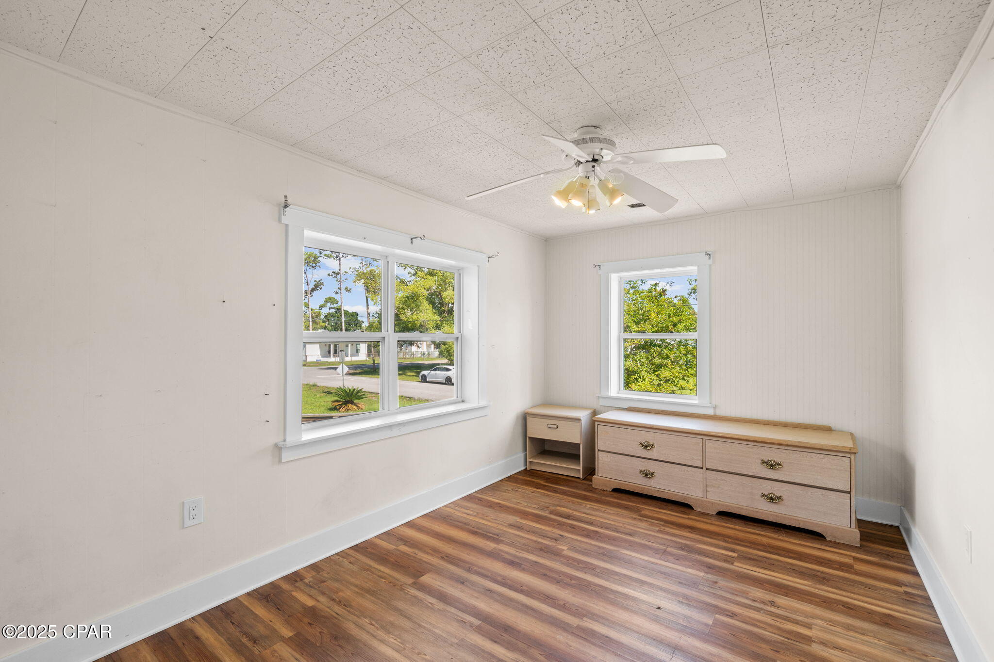 Image 33 For 525 8th Street