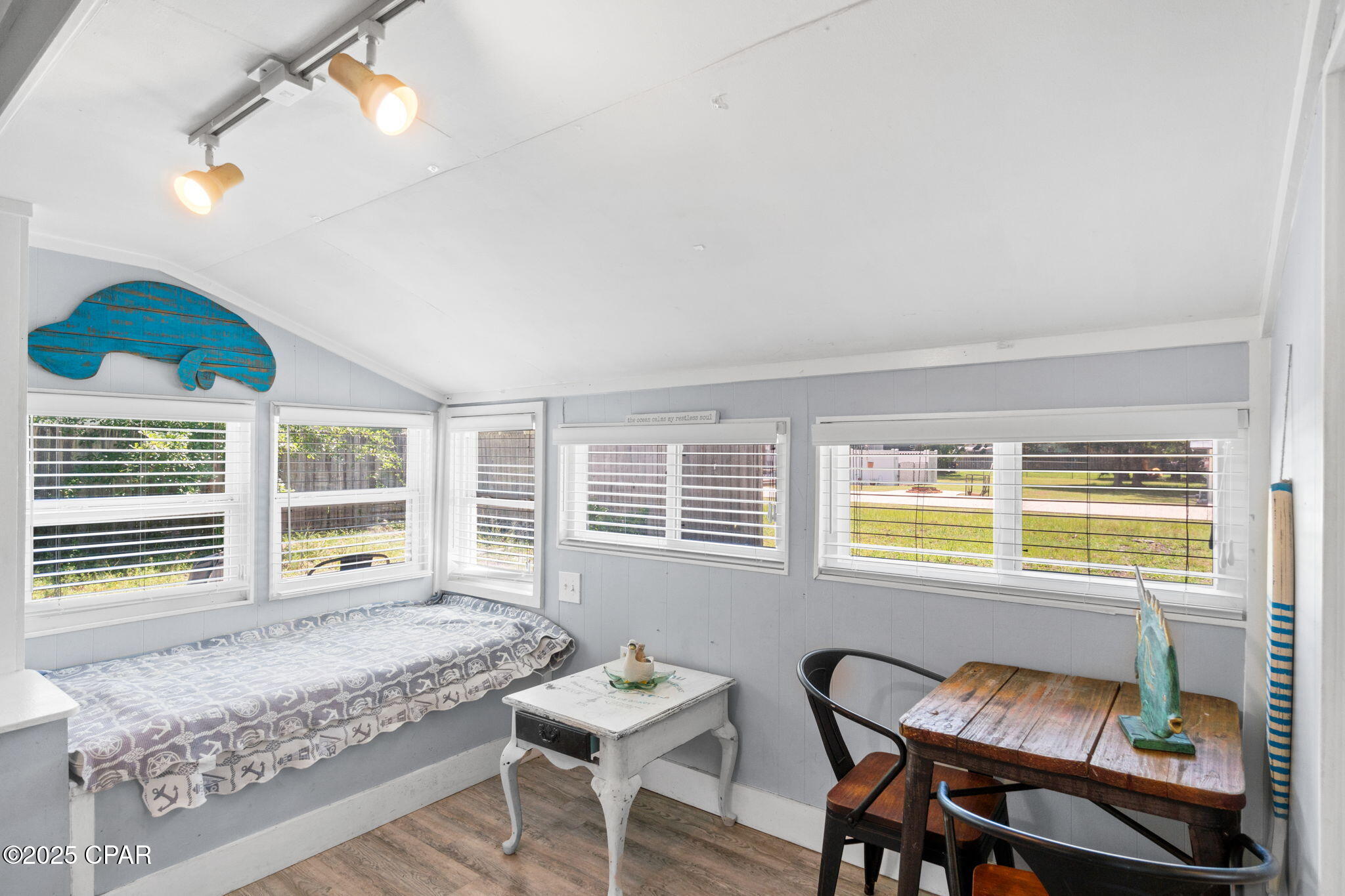 Image 50 For 525 8th Street