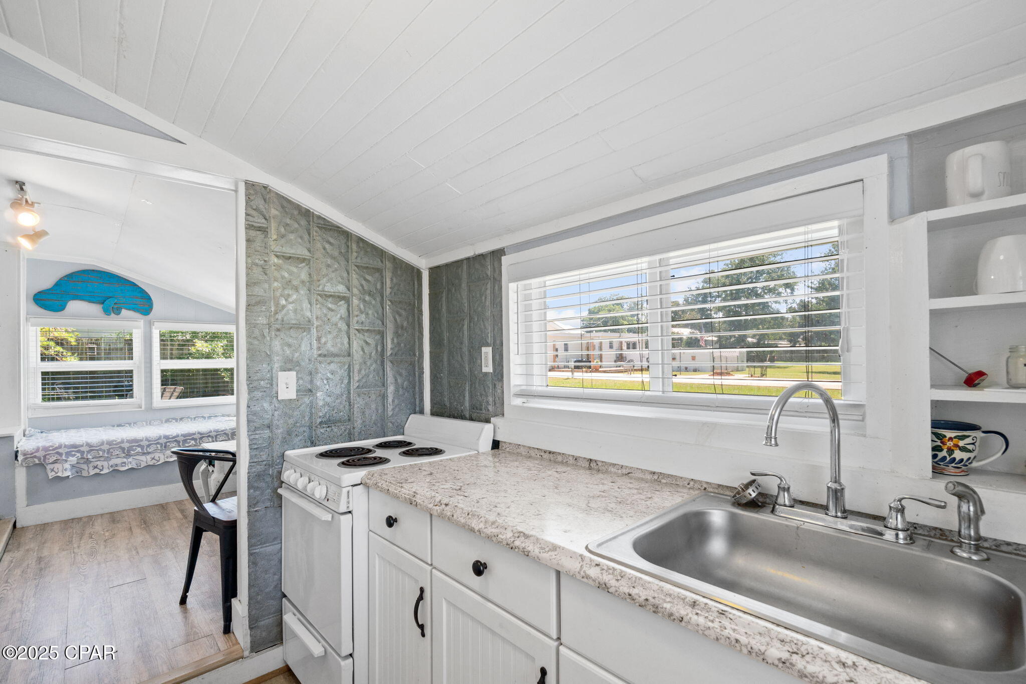 Image 53 For 525 8th Street