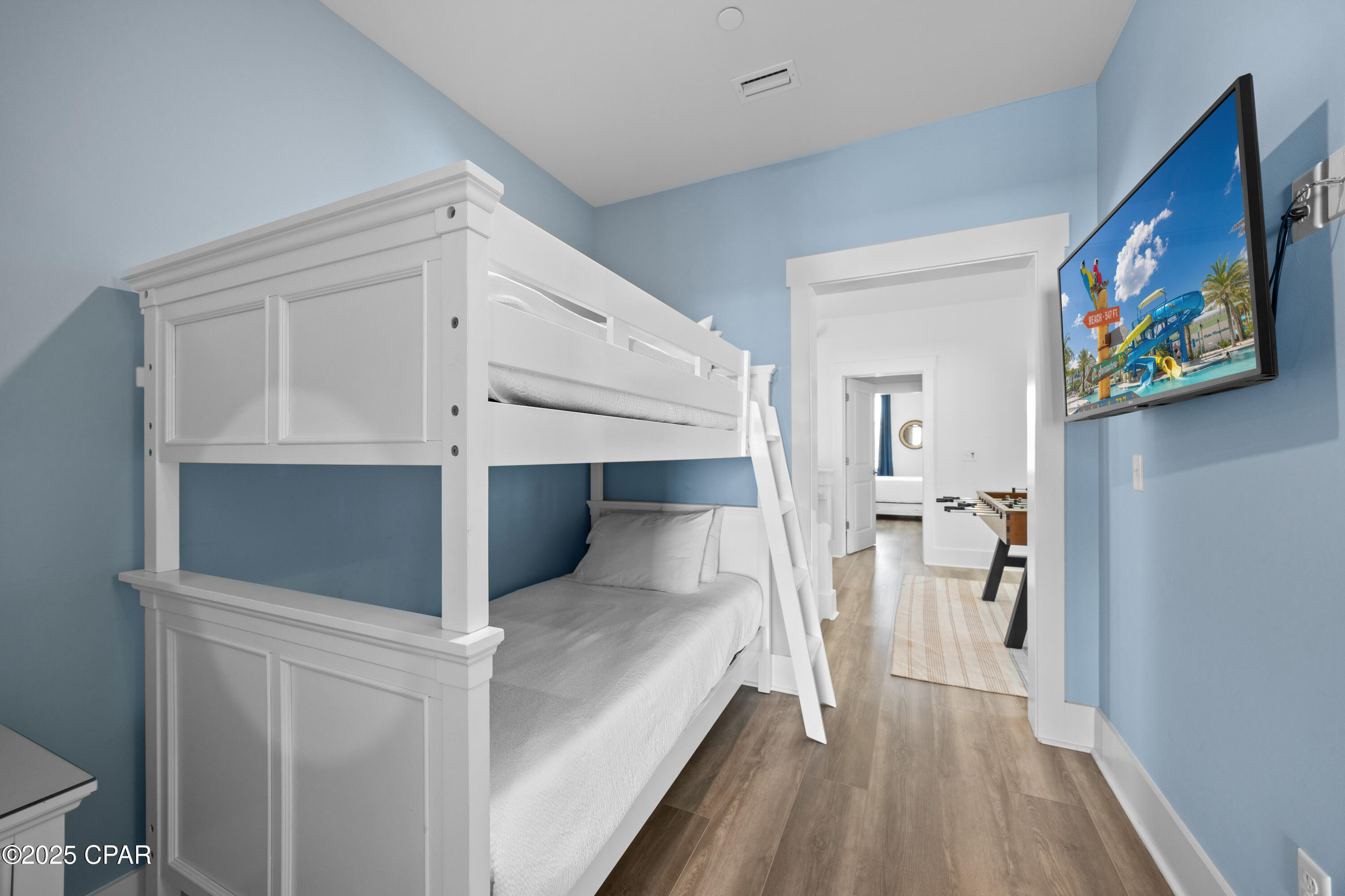 Image 15 For 13656 Front Beach Road