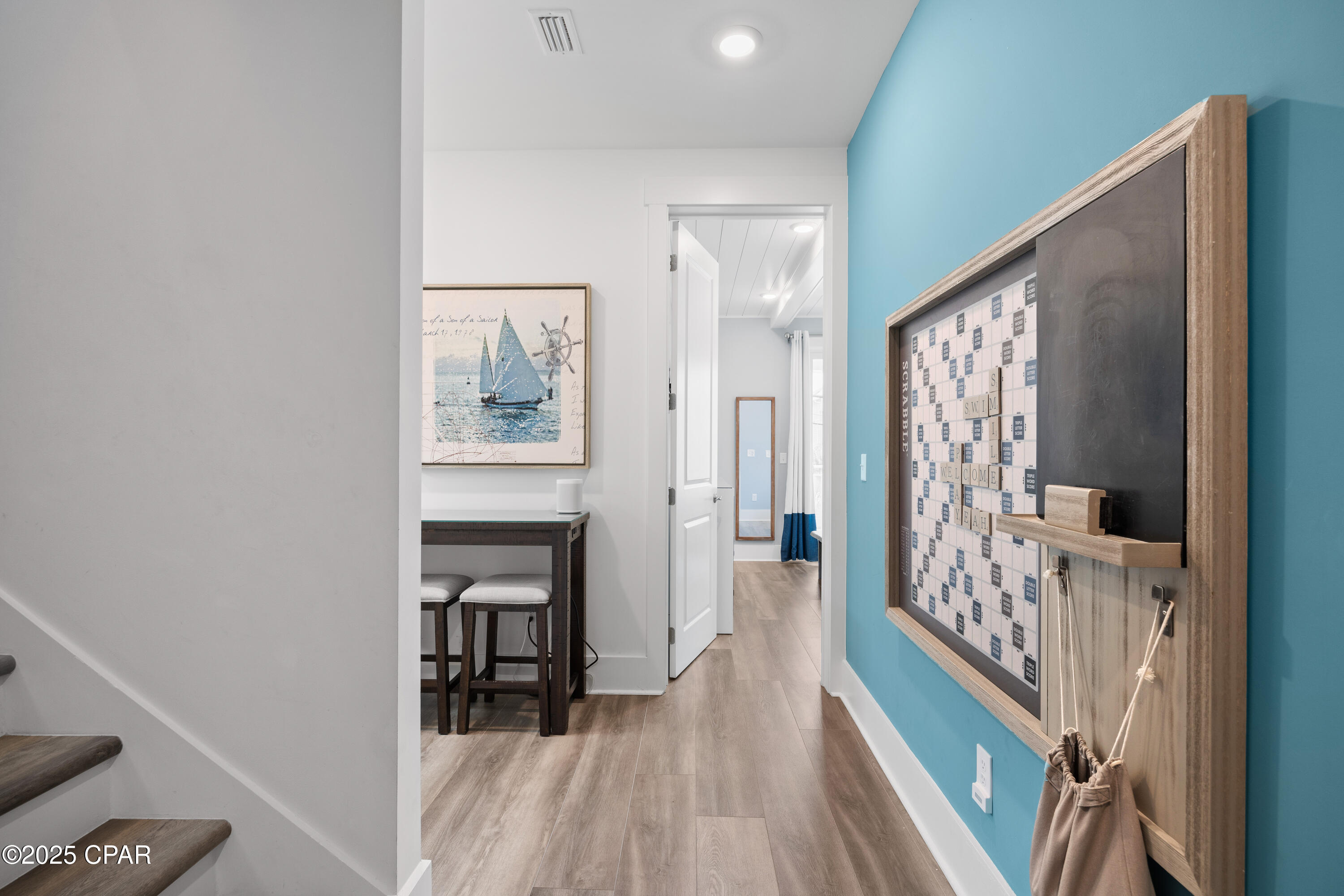 Listing photo id 18 for 13656 Front Beach Road