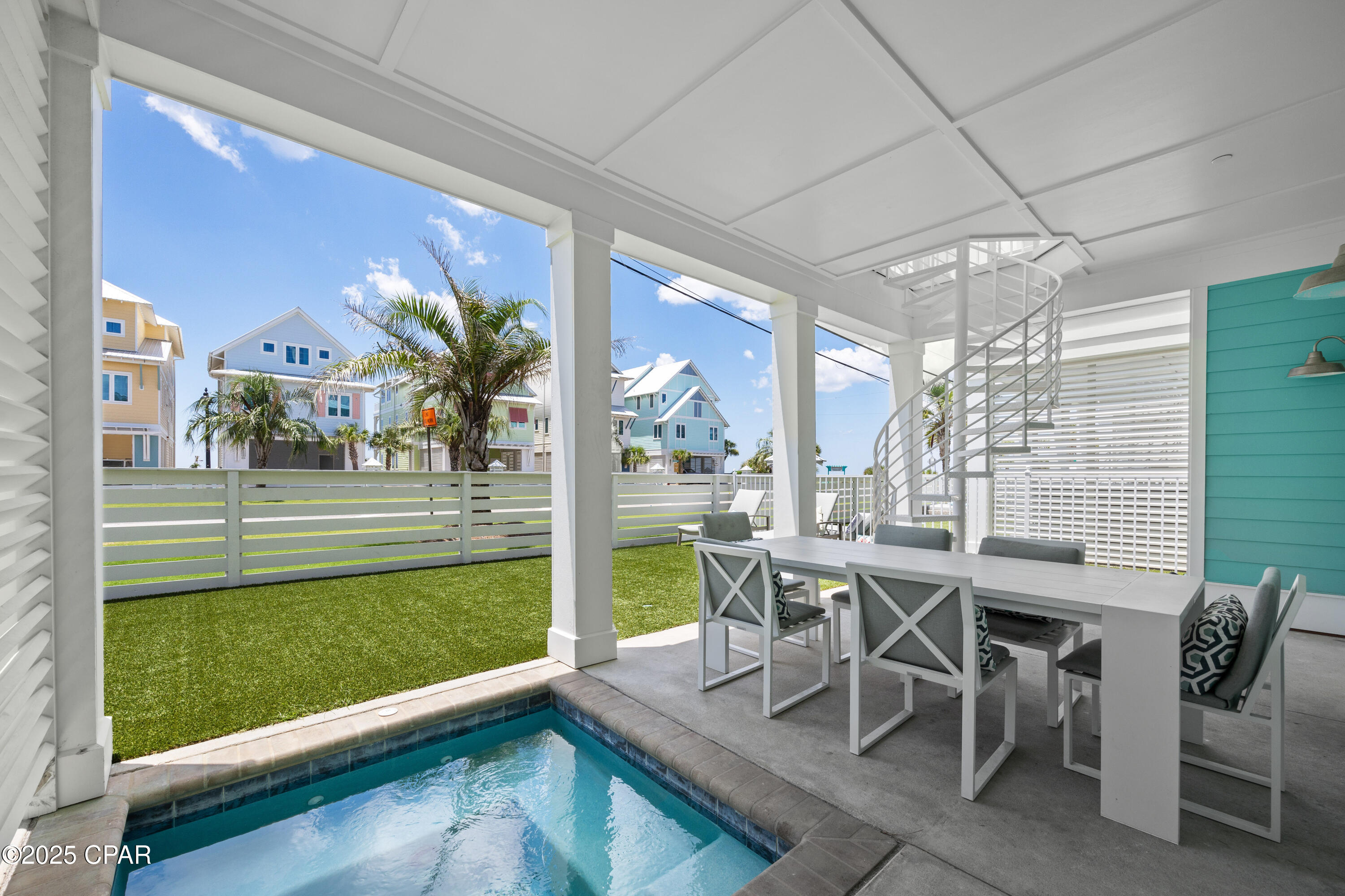 Listing photo id 28 for 13656 Front Beach Road