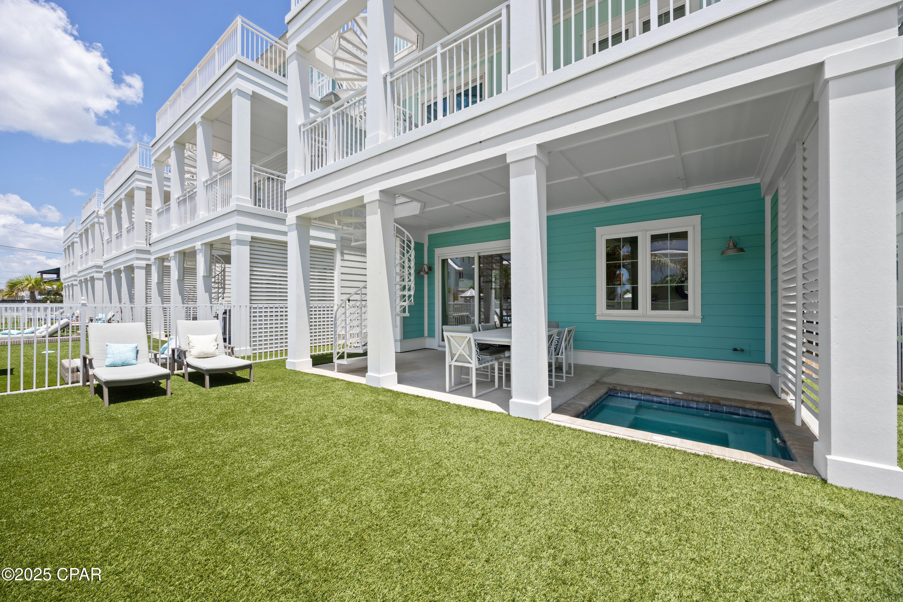 Listing photo id 29 for 13656 Front Beach Road