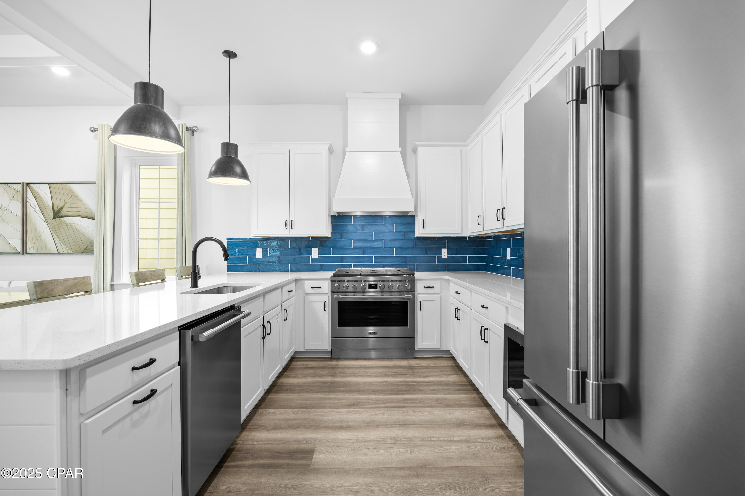 Image 46 For 13656 Front Beach Road