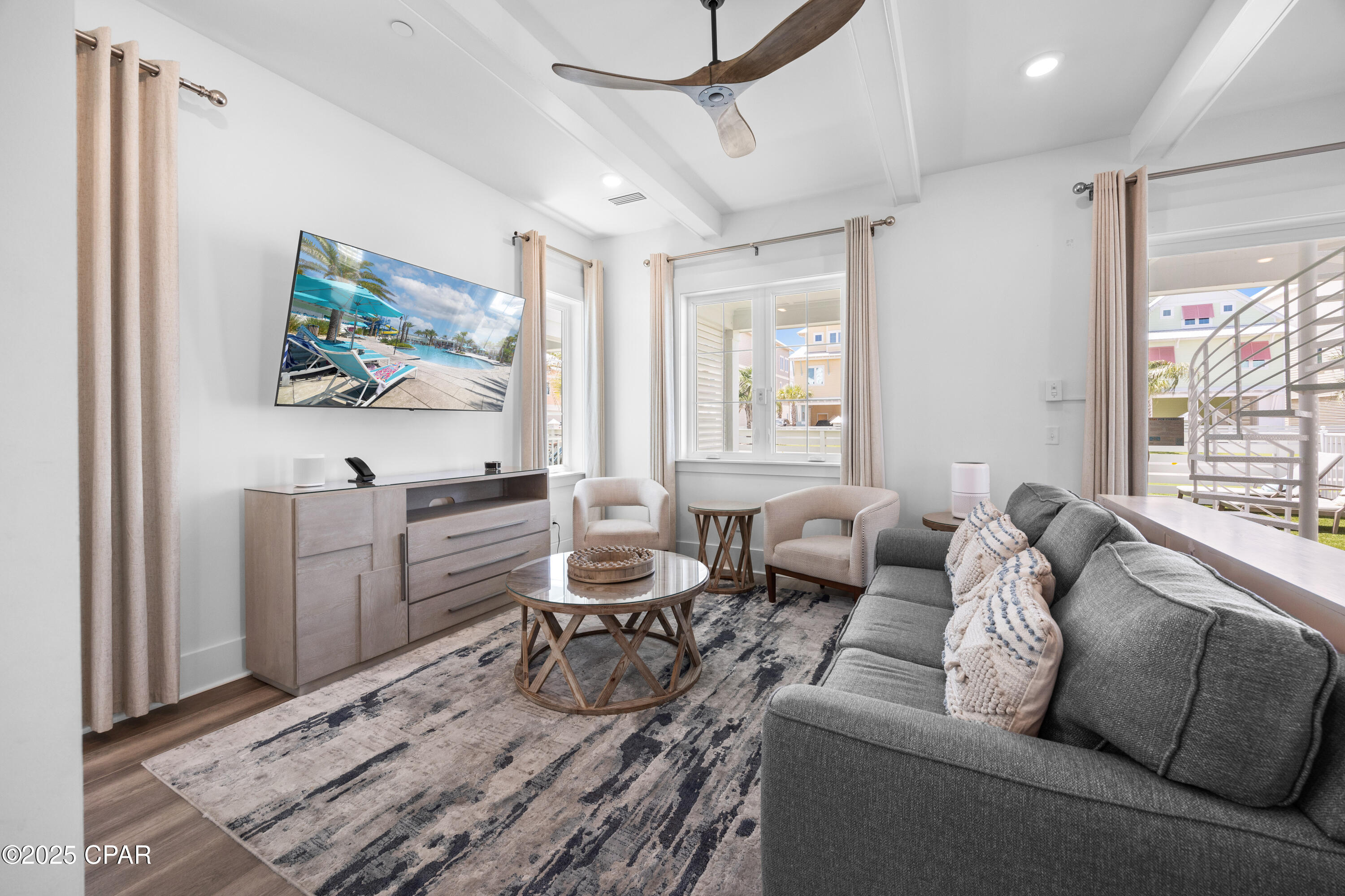 Listing photo id 49 for 13656 Front Beach Road