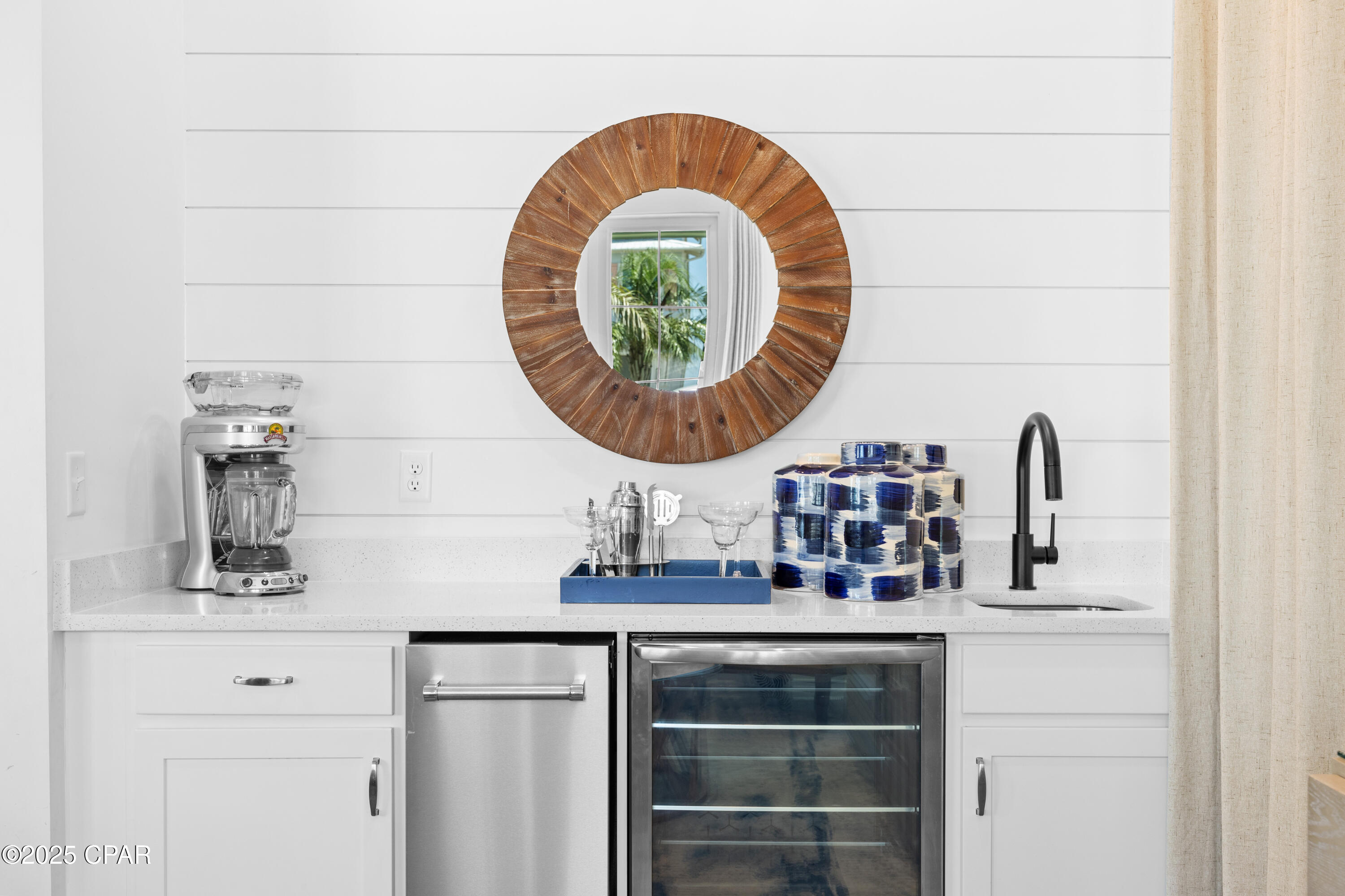 Listing photo id 50 for 13656 Front Beach Road