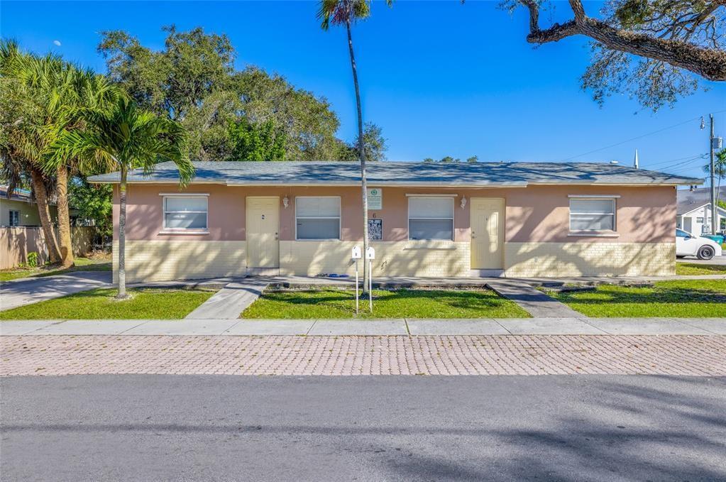 Town Of Modelo Dania B-49