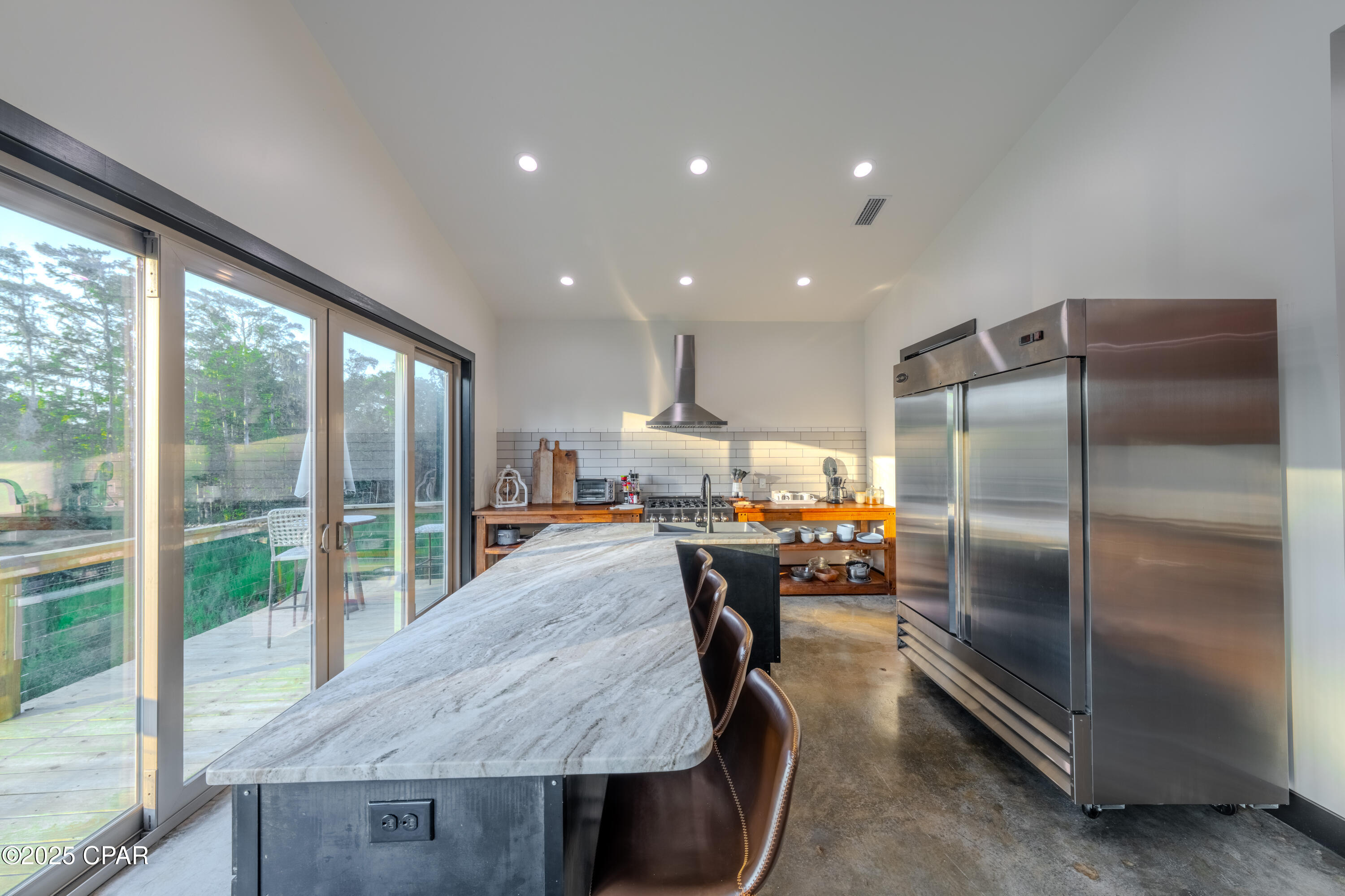 Image 11 For 5101 Lake Bluff Circle