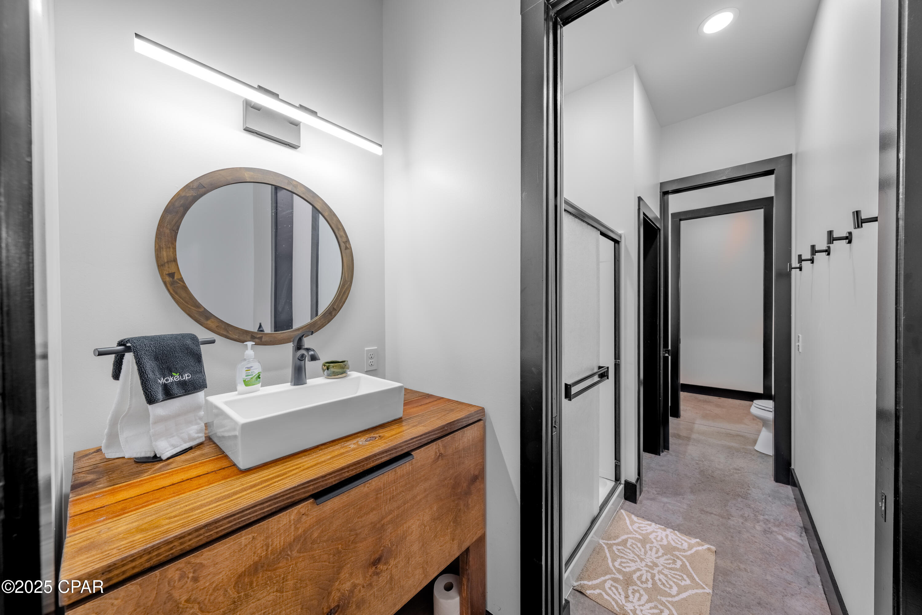 Image 23 For 5101 Lake Bluff Circle