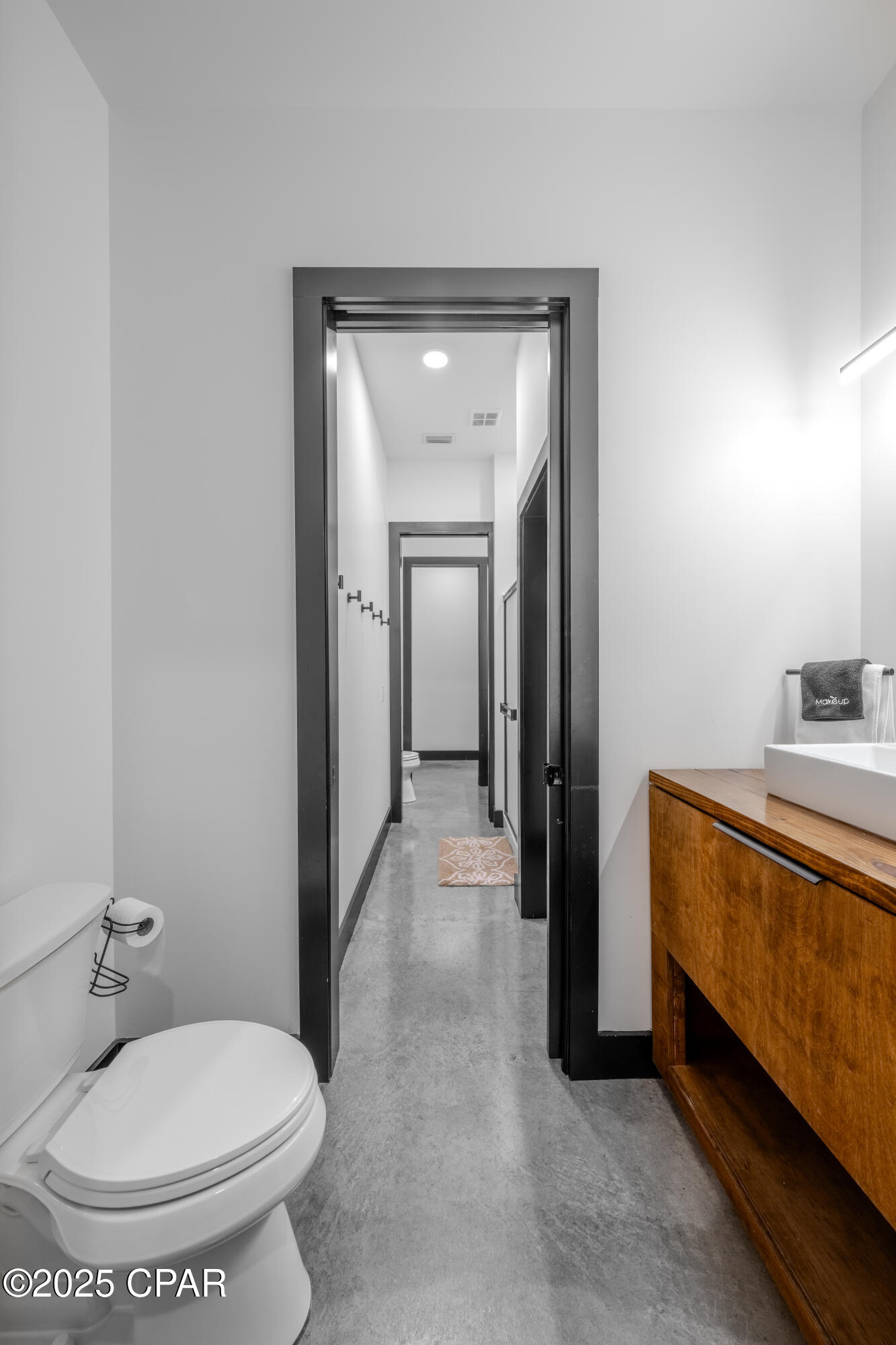 Image 26 For 5101 Lake Bluff Circle