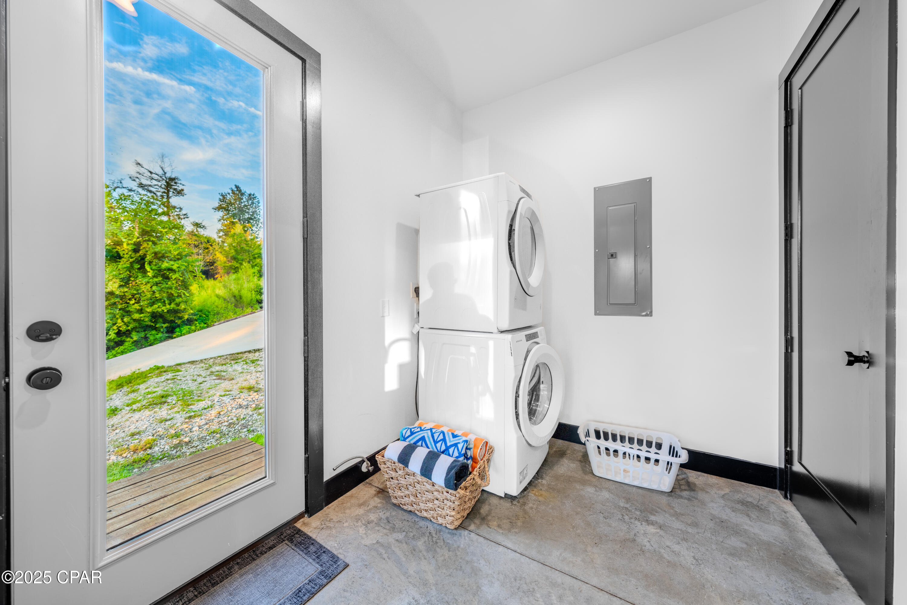 Image 29 For 5101 Lake Bluff Circle