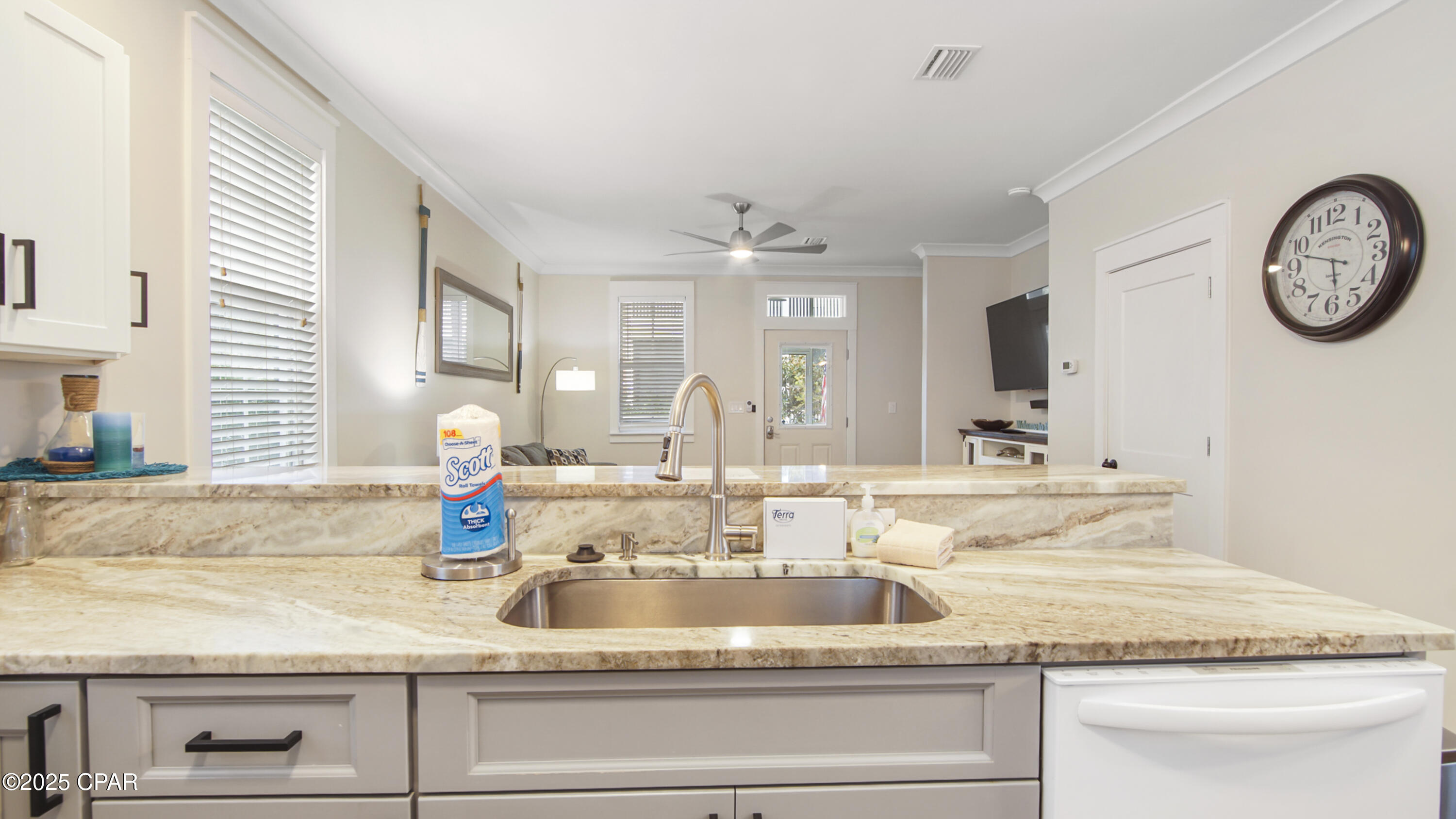 Image 10 For 3050 Highway 98  B8