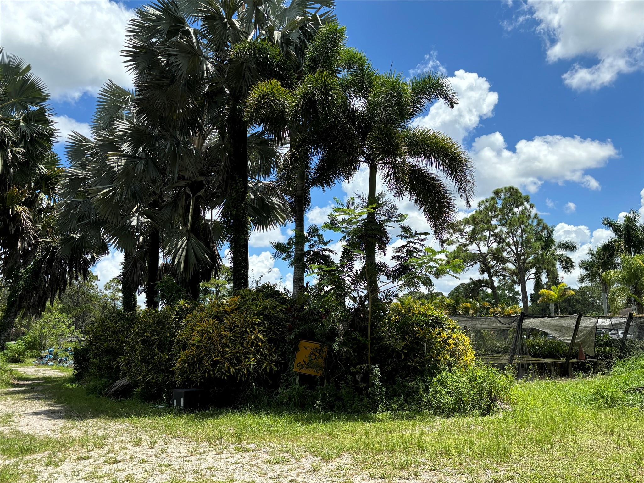 Homes for sale in Loxahatchee, FL | 3730 161st Ter N, Loxahatchee, FL 33470 | MLS# F10521179