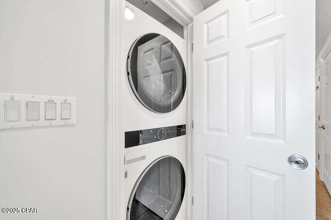 Image 17 For 9450 Thomas Drive 303c