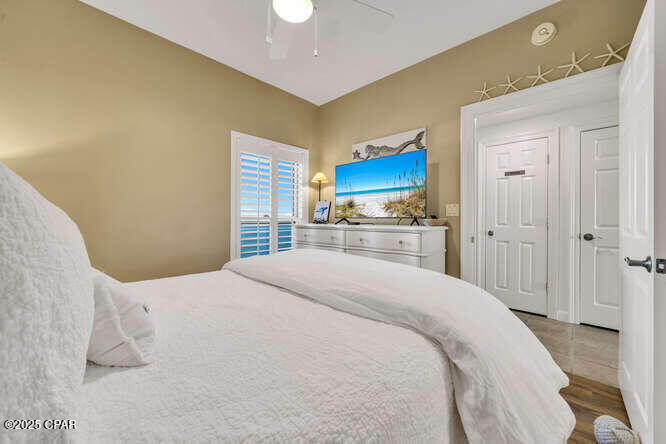 Image 19 For 9450 Thomas Drive 303c