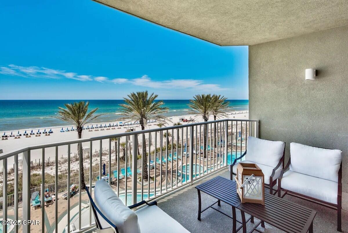 Image 4 For 9450 Thomas Drive 303c