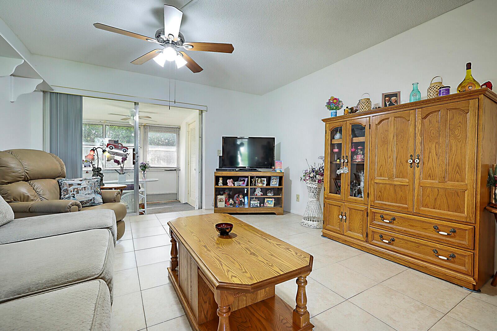 Homes for sale in West Palm Beach, FL | 2854 Ashley Dr E #E, West Palm Beach, FL 33415 | MLS# R11117224