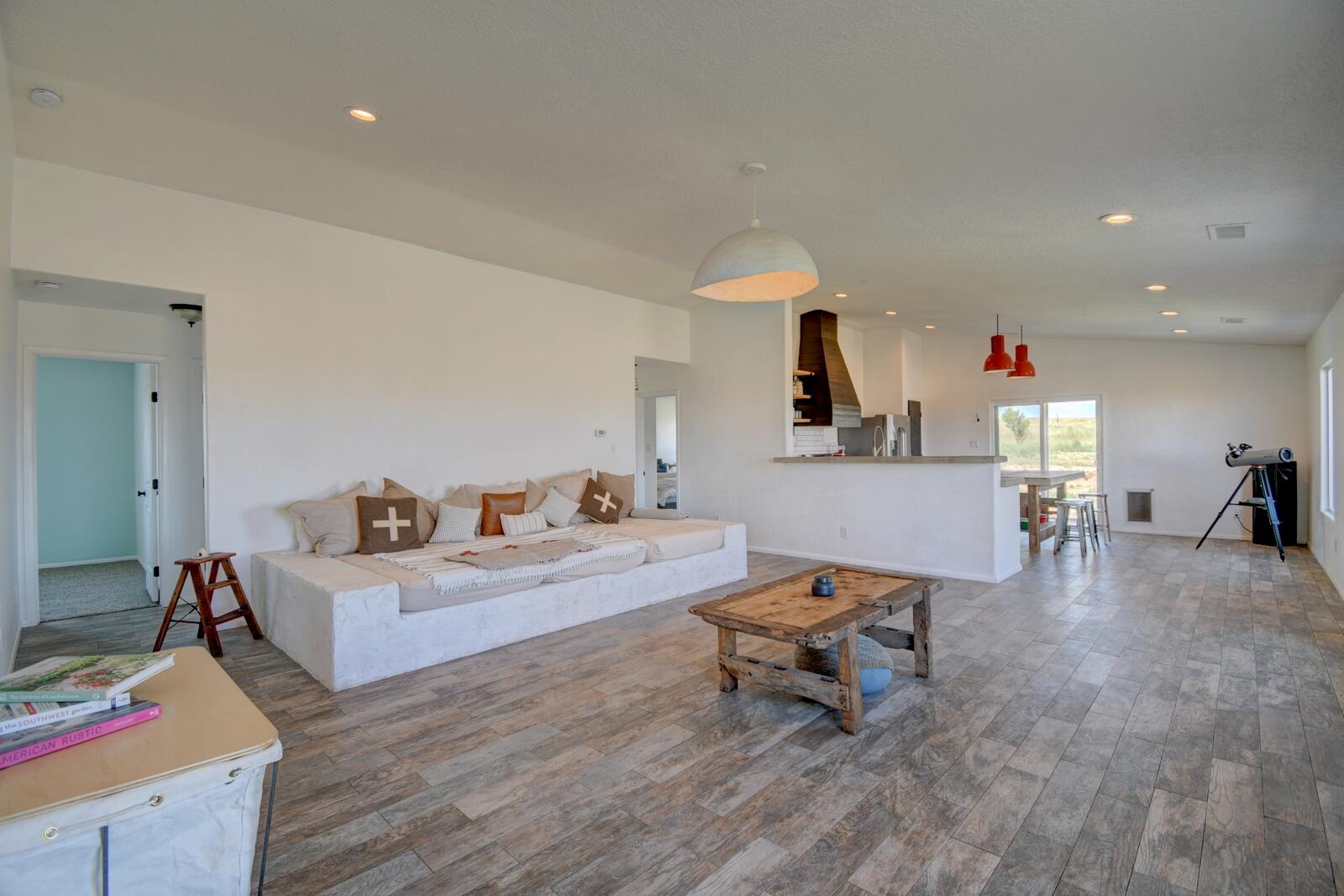 Homes for sale in Edgewood, NM | 11 Huston Rd, Edgewood, NM 87015 | MLS# 1089995