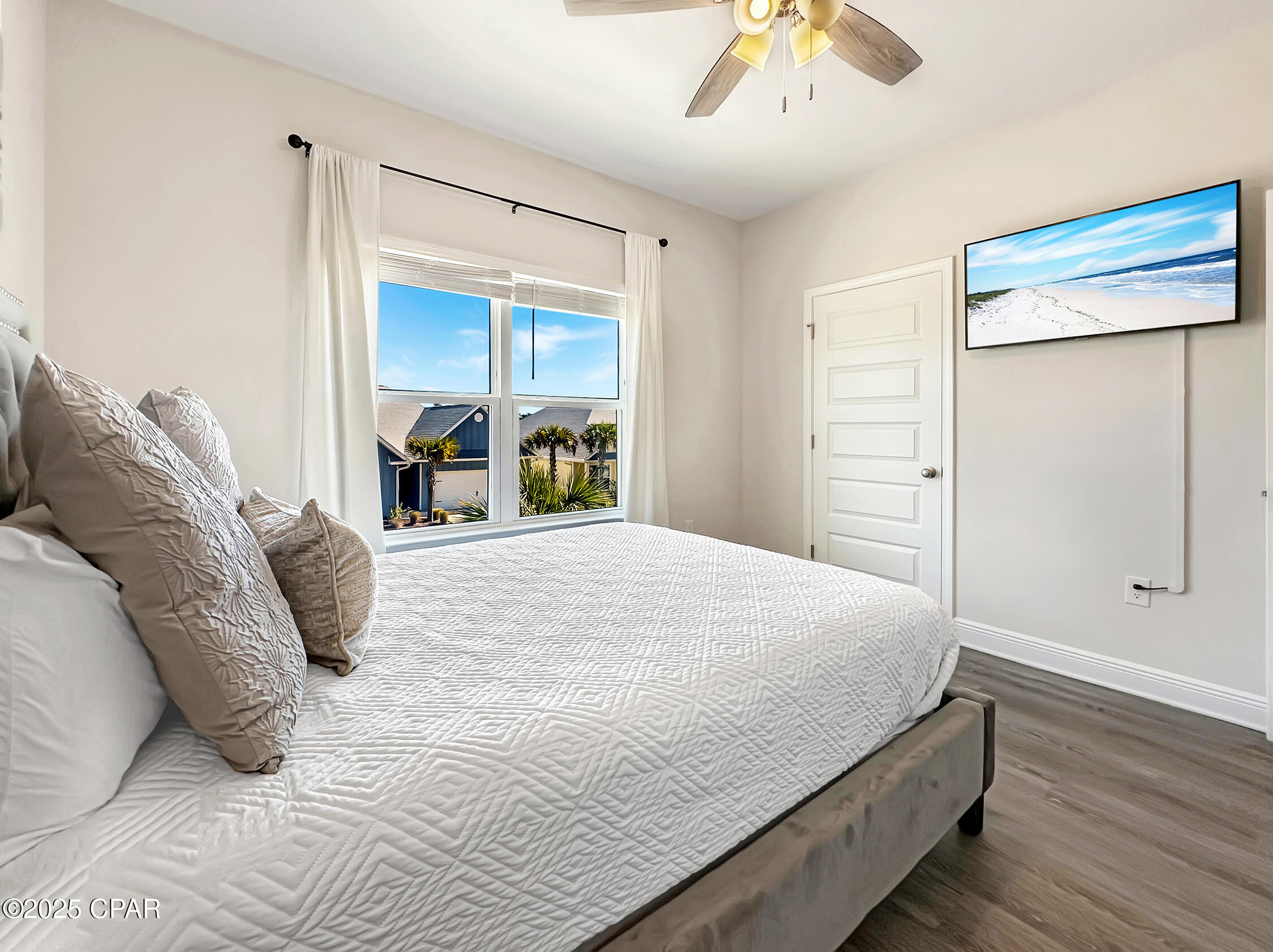 Image 26 For 204 Pond Cypress Cove