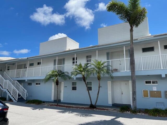 Sherwood House Apts Condo