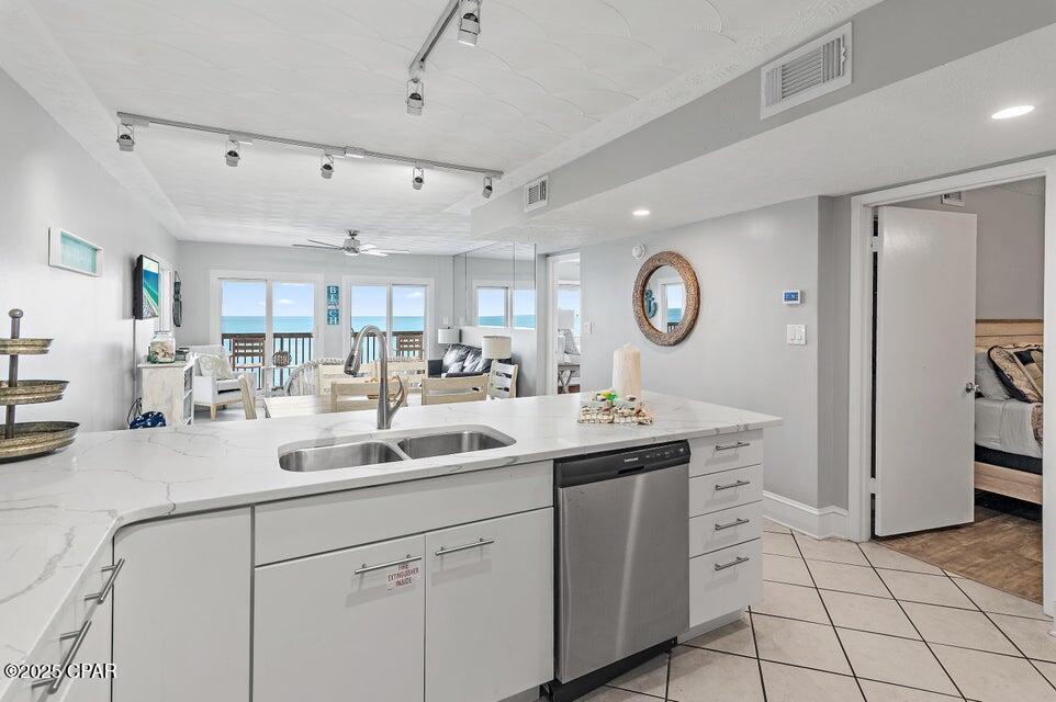 Image 18 For 23223 Front Beach Road C1-704