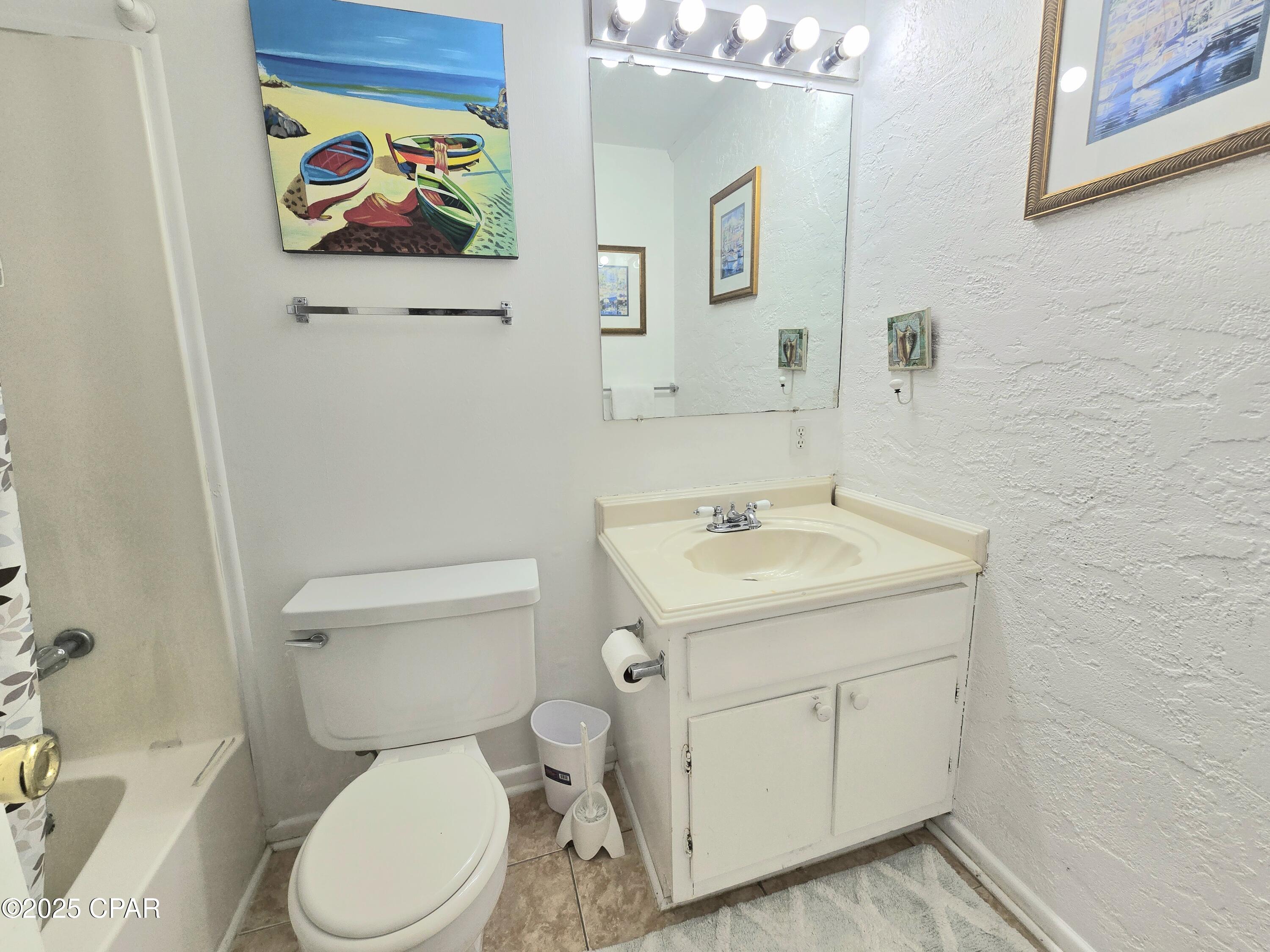 Image 17 For 6903 Lagoon Drive 6