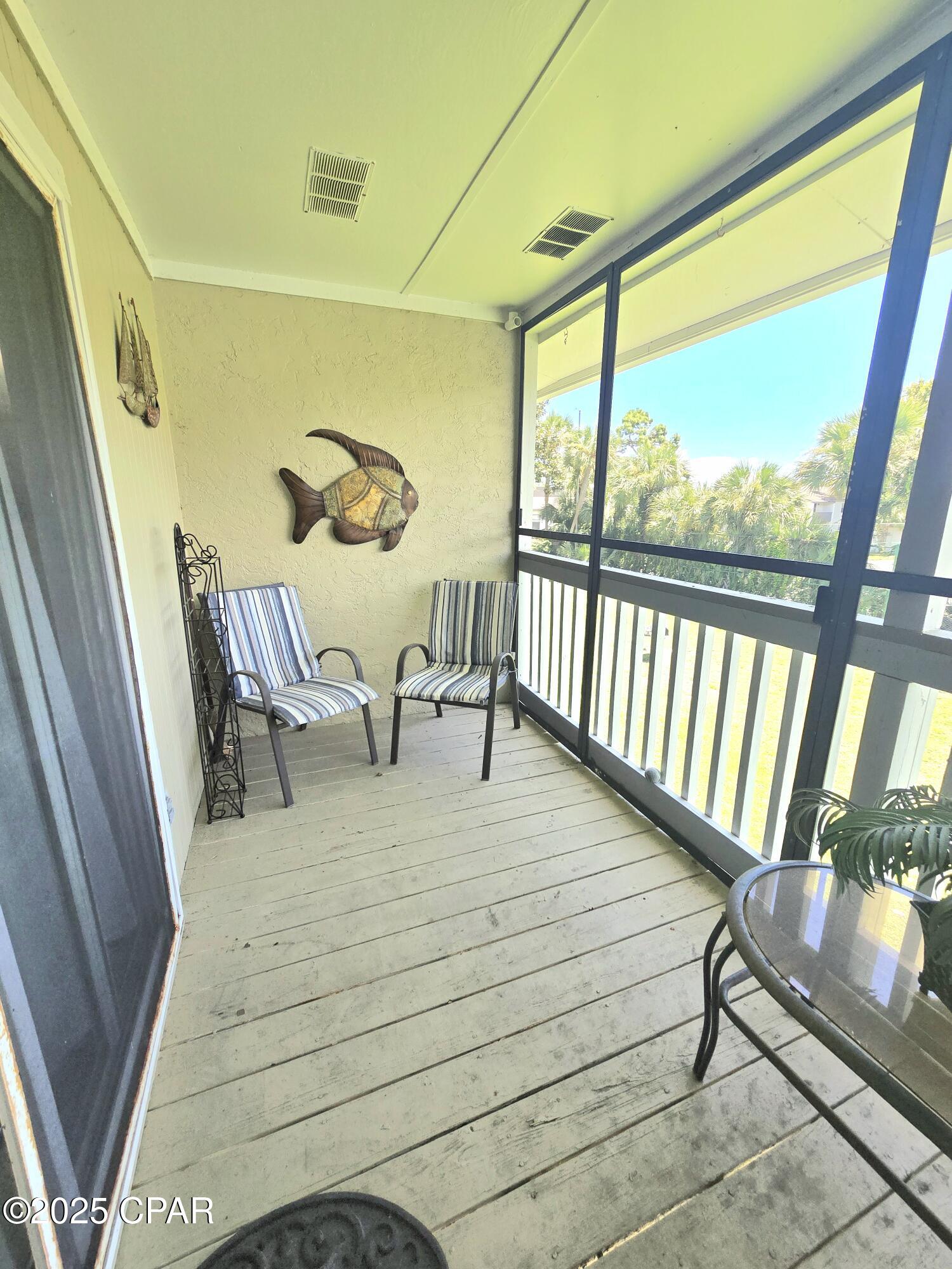 Image 19 For 6903 Lagoon Drive 6