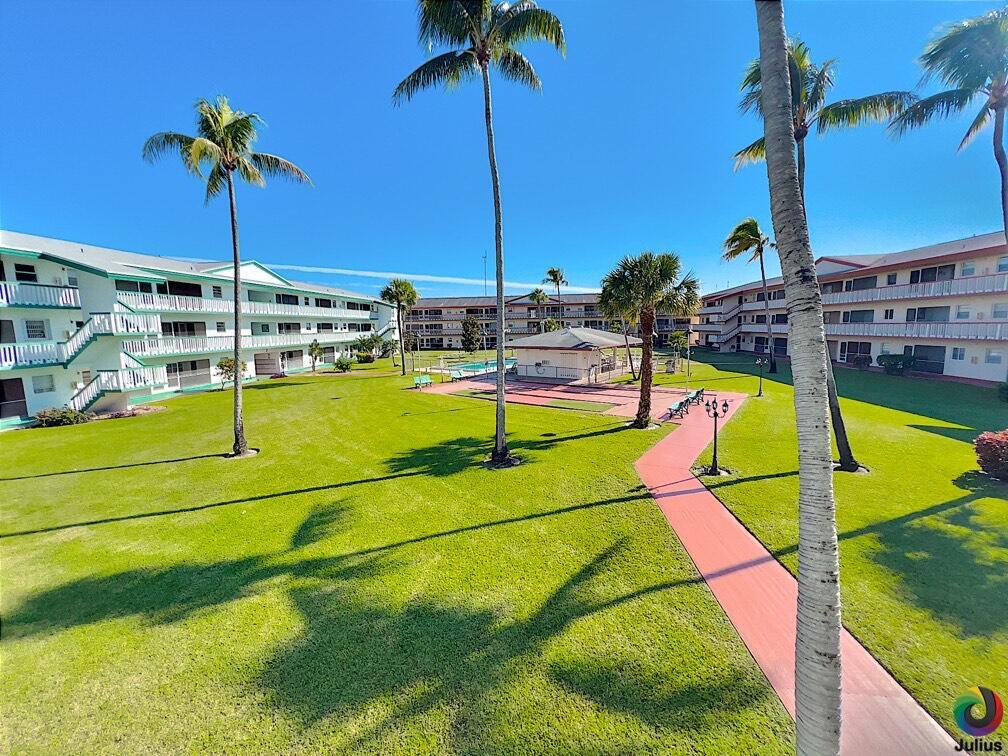 Homes for sale in Hollywood, FL | 5300 Washington Street #I105, Hollywood, FL 33021 | MLS# R11117276