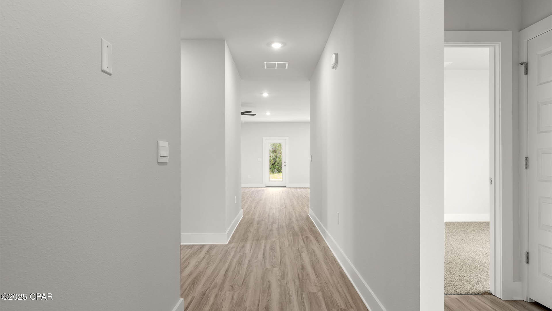 Image 5 For 656 Norris Drive