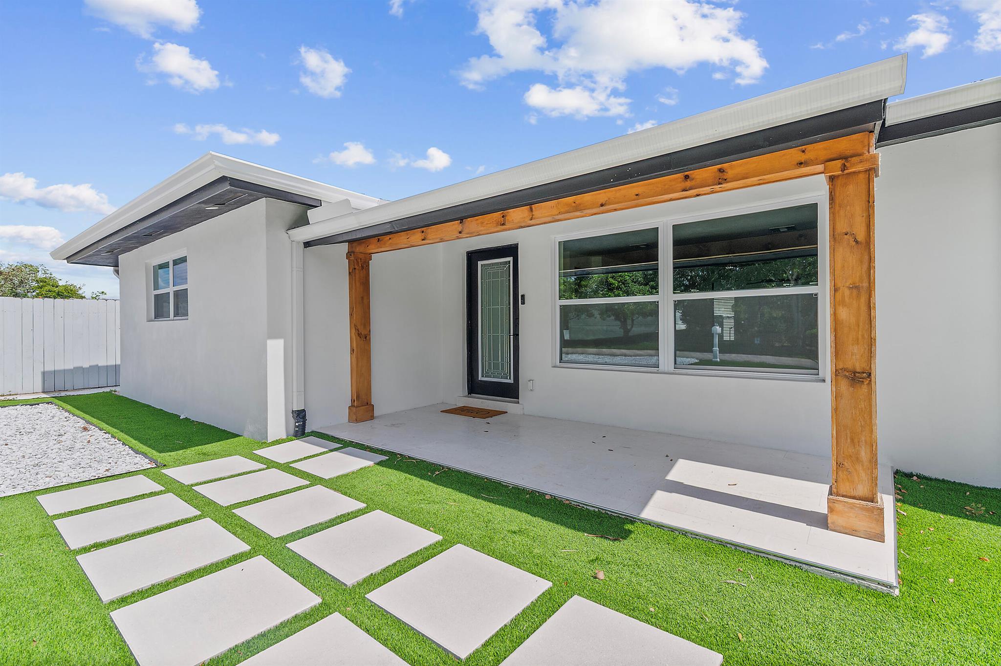 Homes for sale in Hobe Sound, FL | 12994 Se Papaya Street, Hobe Sound, FL 33455 | MLS# R11117287