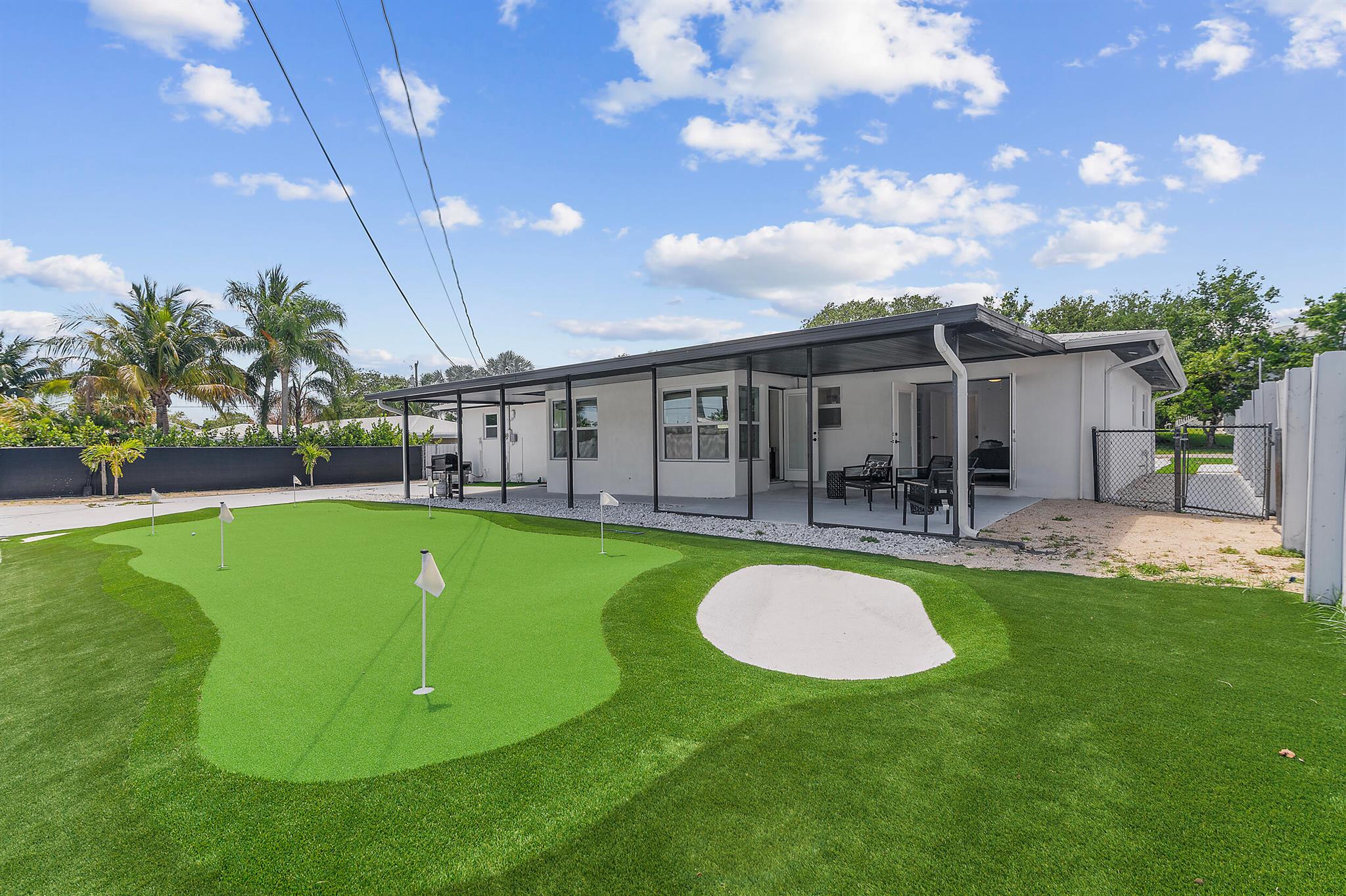 Homes for sale in Hobe Sound, FL | 12994 Se Papaya Street, Hobe Sound, FL 33455 | MLS# R11117287