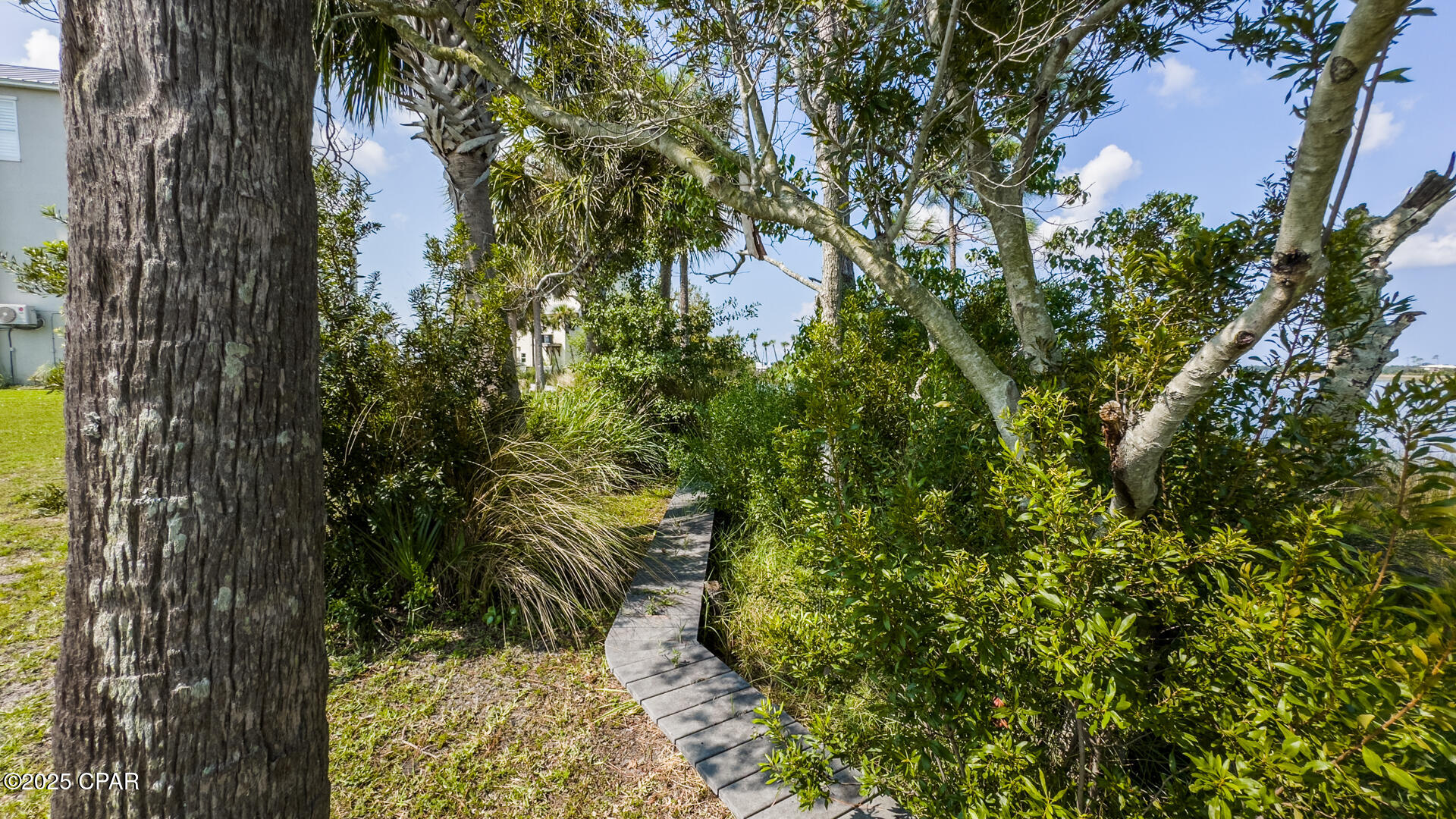 Image 14 For 6713 Yacht Club Drive