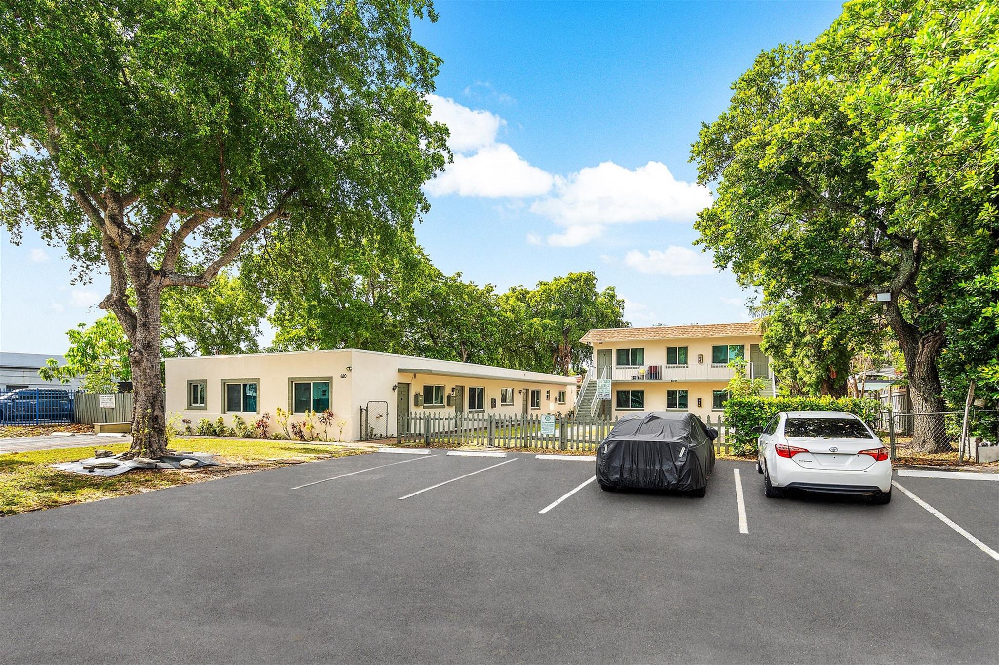 620 7th Street 1-7 Unit , Pompano Beach, Florida 33060