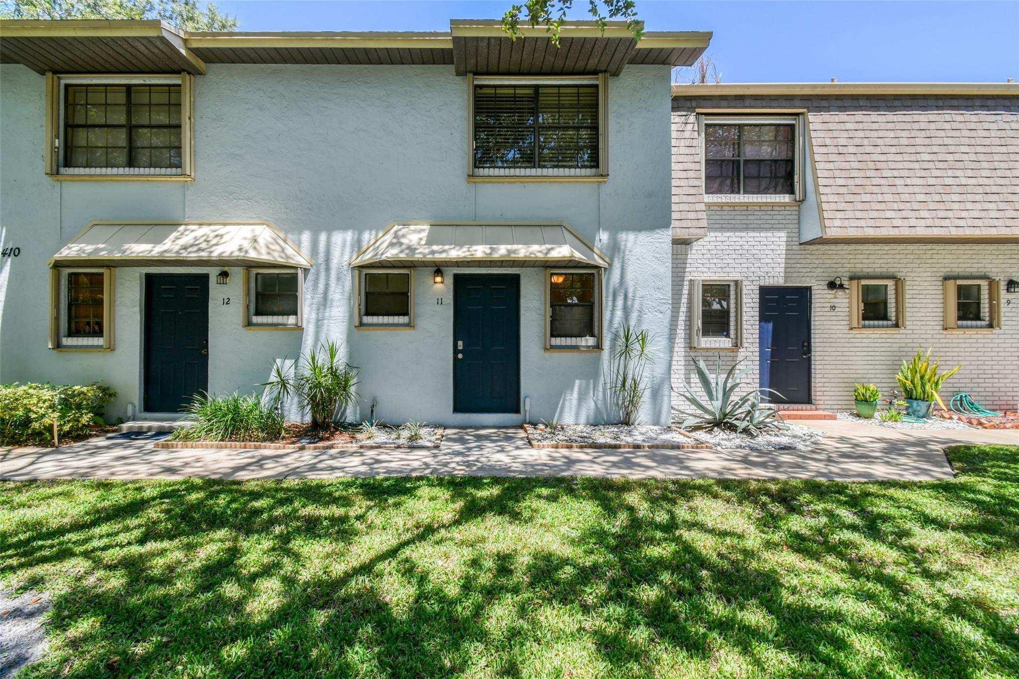 Welcome to your slice of paradise in the heart of Tequesta! This beautifully updated 2-bedroom, 2-bath townhome offers coastal charm and modern comfort. The light-filled open floor plan features a stylish kitchen with granite countertops, stainless steel appliances, and plenty of storage. Relax in the spacious living area or step out to the private balcony, perfect for morning coffee or evening breezes. The primary suite boasts a walk-in closet and en-suite bath, while the guest room provides a cozy retreat for visitors. Located in a quiet, well-kept community with lush landscaping, you’ll be minutes from Jupiter’s beaches, shops, and dining. Ideal for full-time living or a seasonal escape—this home combines convenience, comfort, and a true Florida lifestyle!