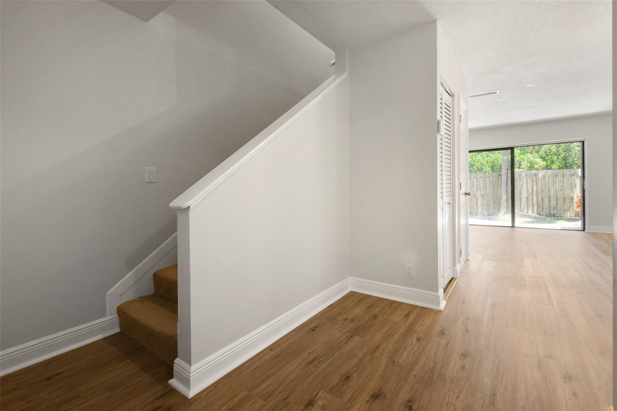 Homes for sale in Tequesta, FL | 410 N Cypress Dr #11, Tequesta, FL 33469 | MLS# F10521601