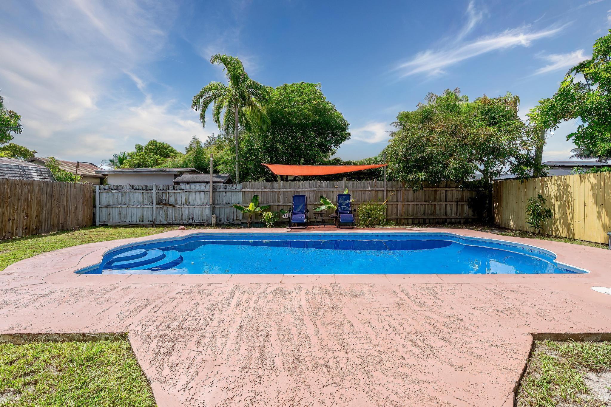 Homes for sale in Miramar, FL | 7160 Venetian St, Miramar, FL 33023 | MLS# F10521258