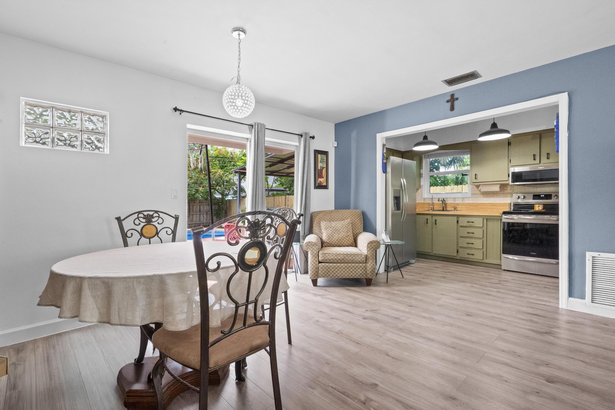 Homes for sale in Miramar, FL | 7160 Venetian St, Miramar, FL 33023 | MLS# F10521258