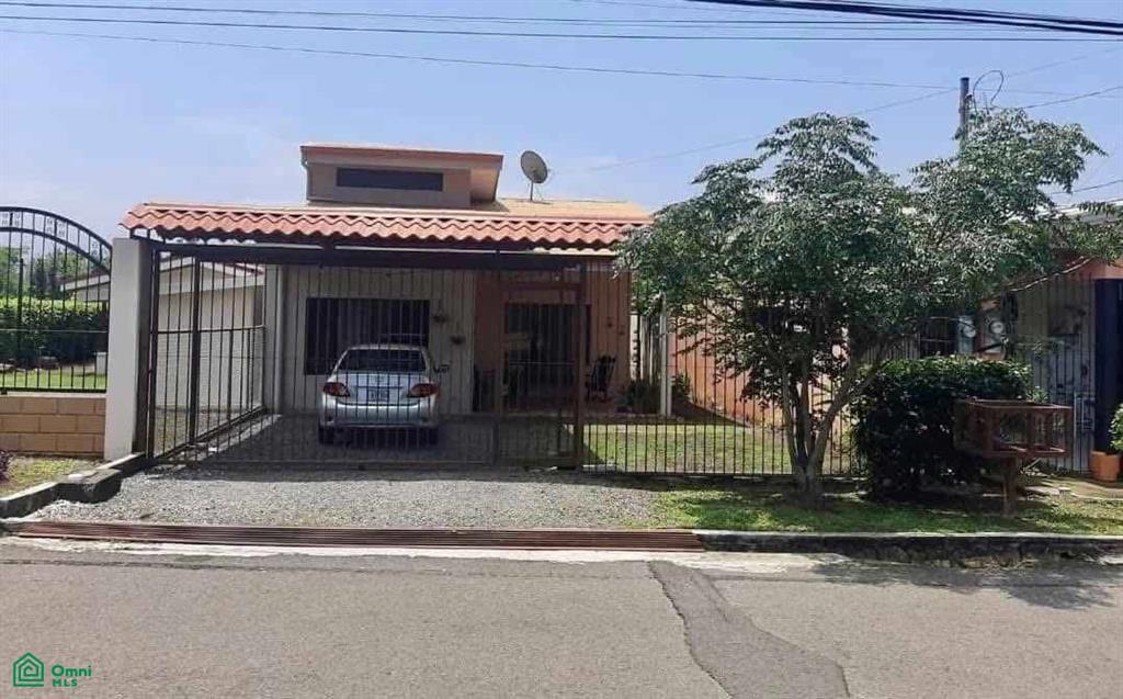 3 bed Single Family Homes For Sale in Atenas, Alajuela - 1