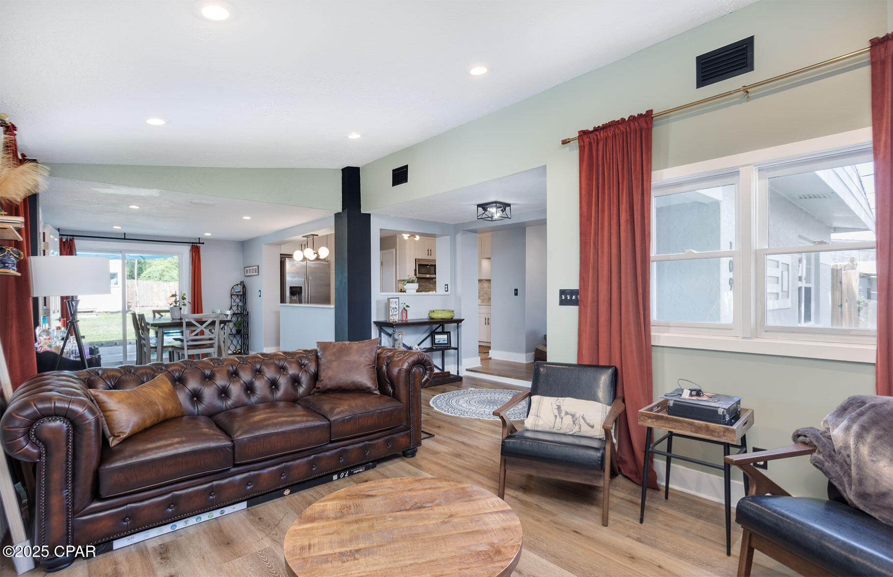 Image 10 For 109 Palo Alto Avenue