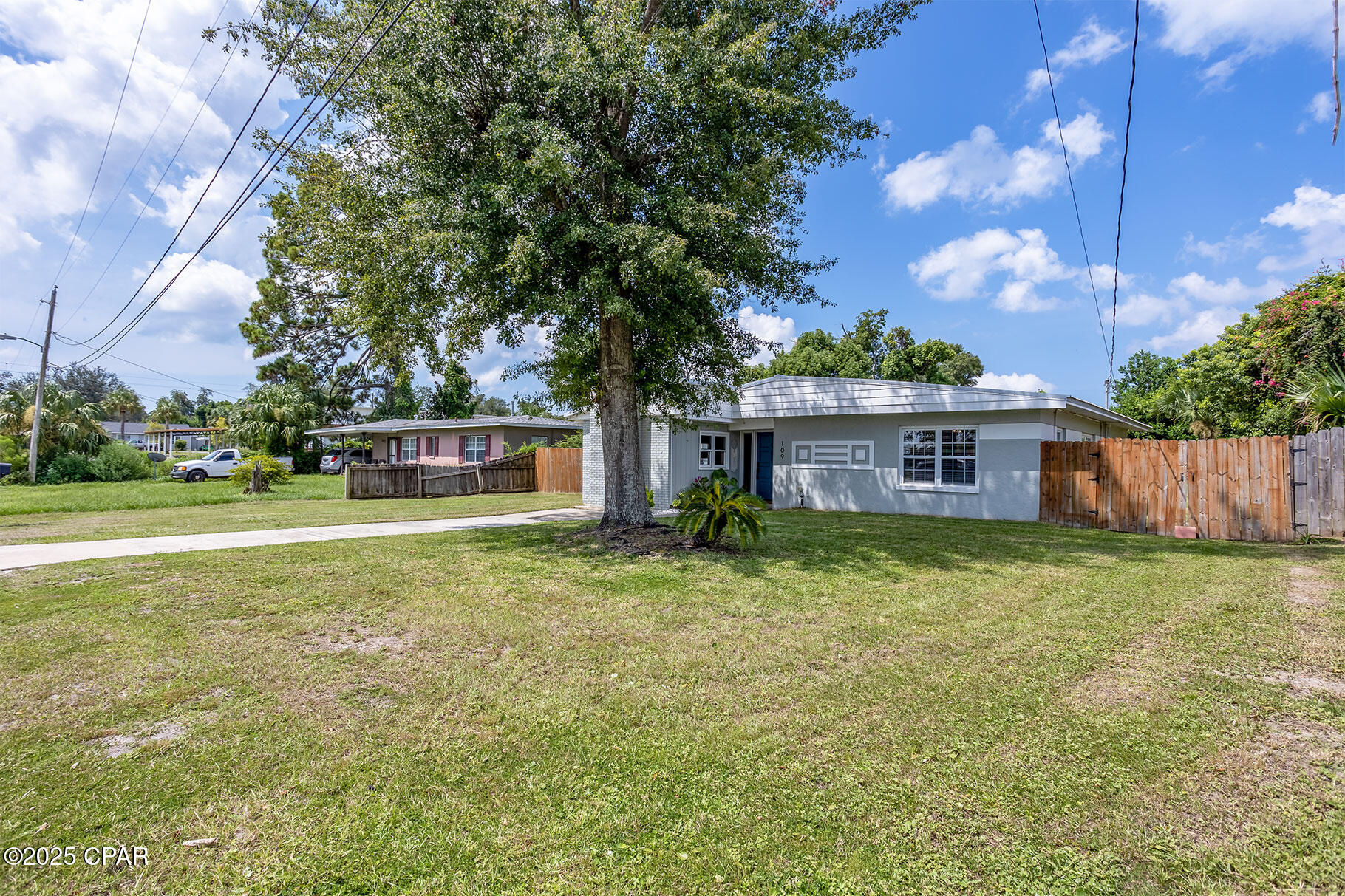 Image 4 For 109 Palo Alto Avenue