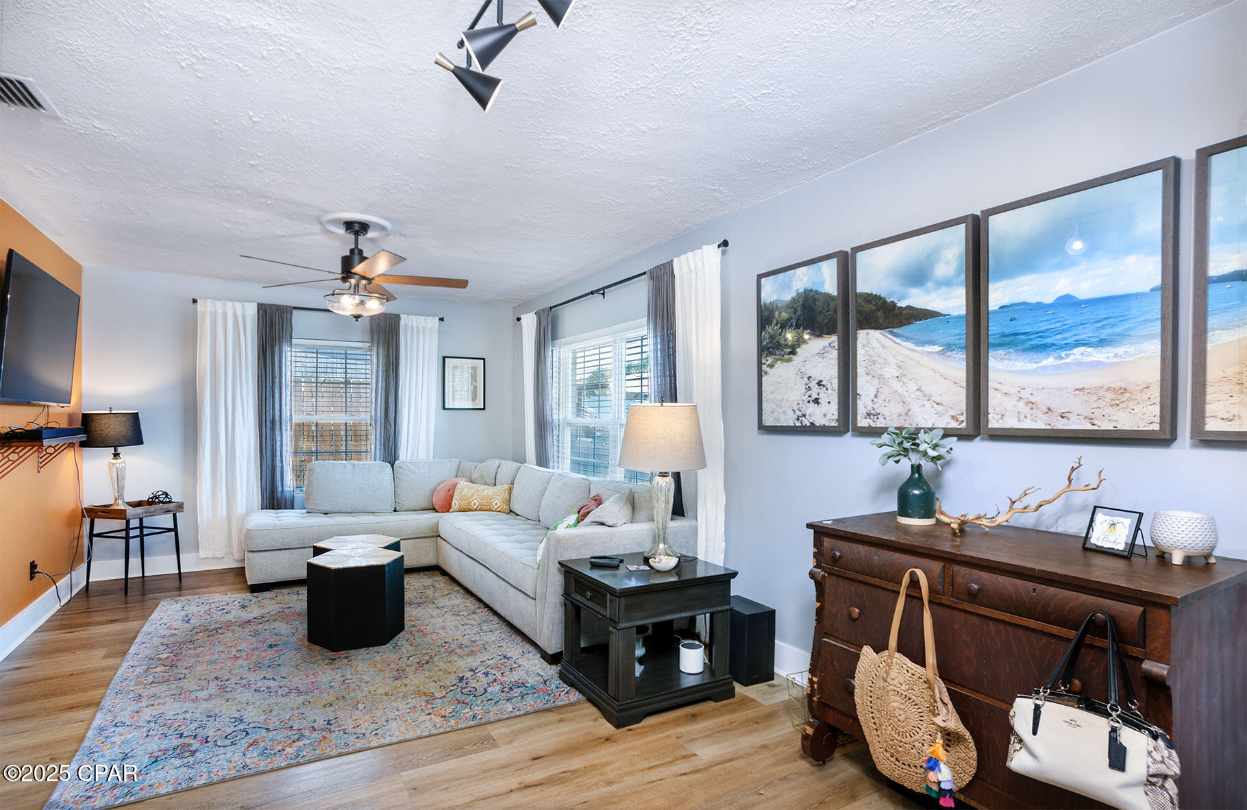 Image 7 For 109 Palo Alto Avenue