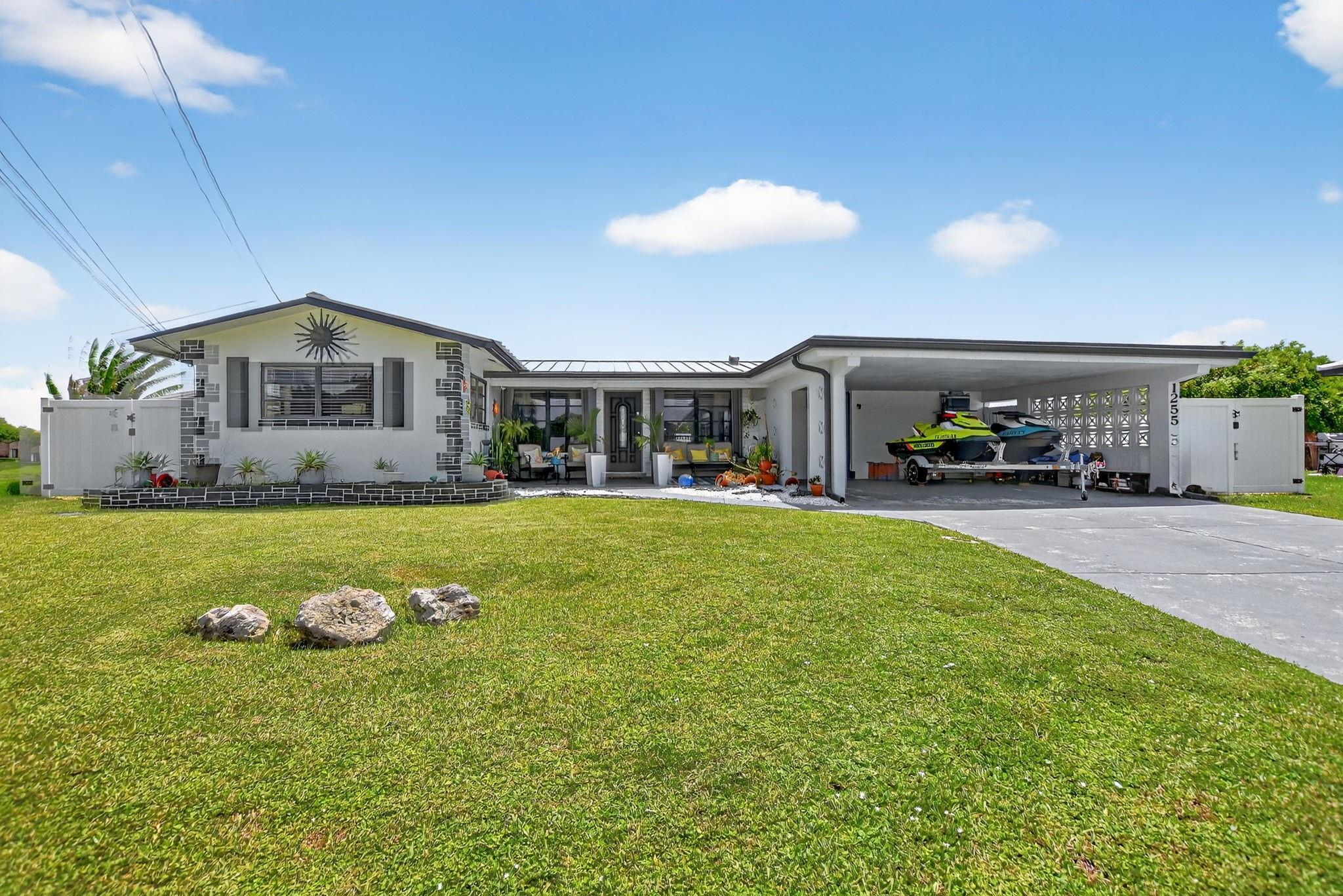 1255 63rd Way Margate FL 33063 | F10519270