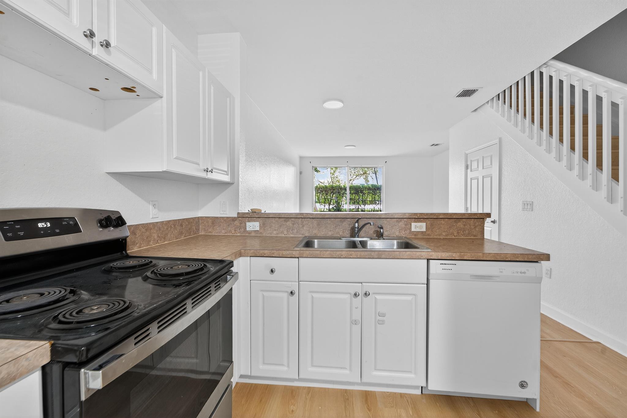 Homes for sale in Riviera Beach, FL | 4182 Napoli Lake Dr, Riviera Beach, FL 33410 | MLS# R11117386