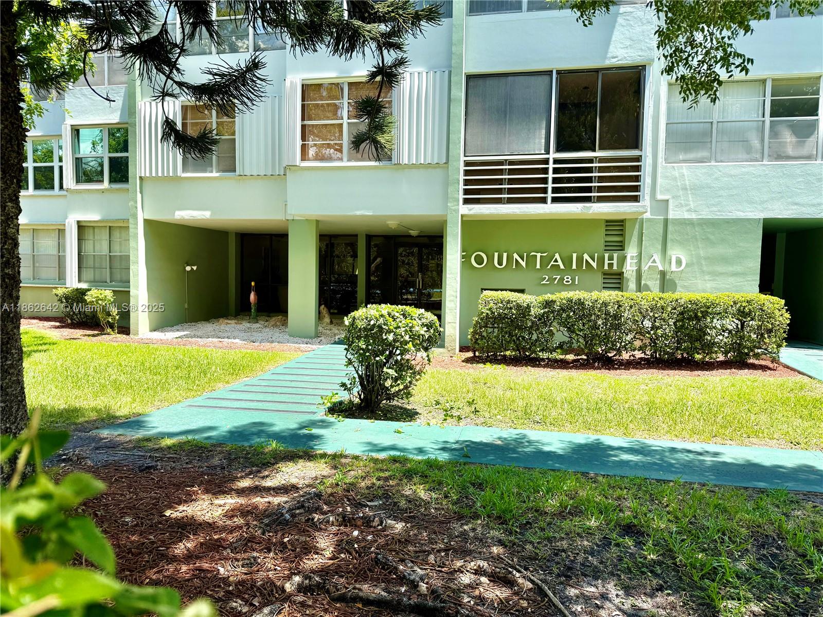 Watergate Condominium No