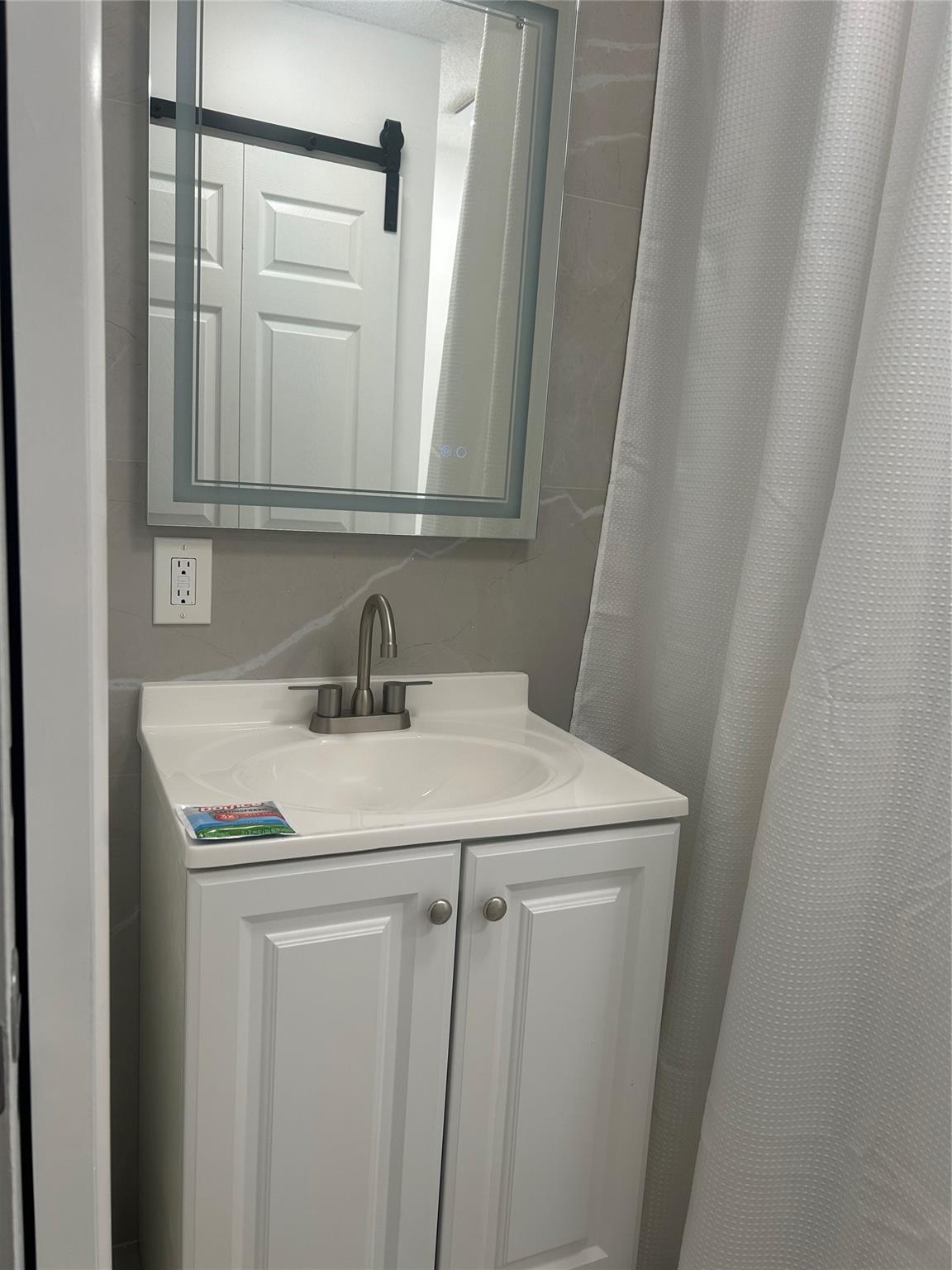 Inlaw Qtrs/Efficiency