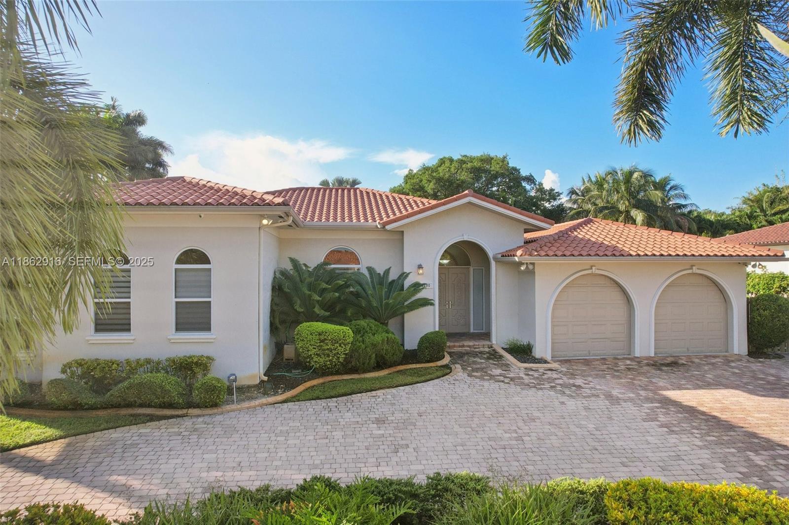 Homes for sale in Palmetto Bay, FL | 8100 Sw 179th St, Palmetto Bay, FL 33157 | MLS# A11862916