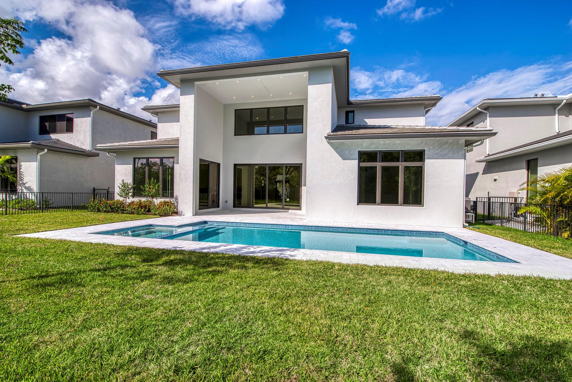 Homes for sale in Jupiter, FL | 18409 Symphony Court, Jupiter, FL 33458 | MLS# R11117444